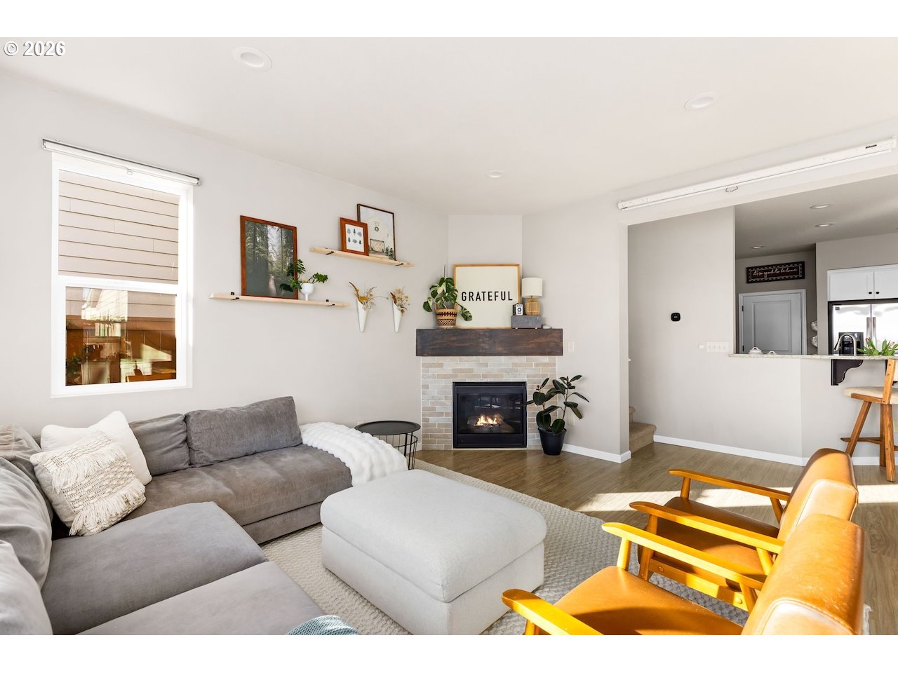 property viewer photo 9