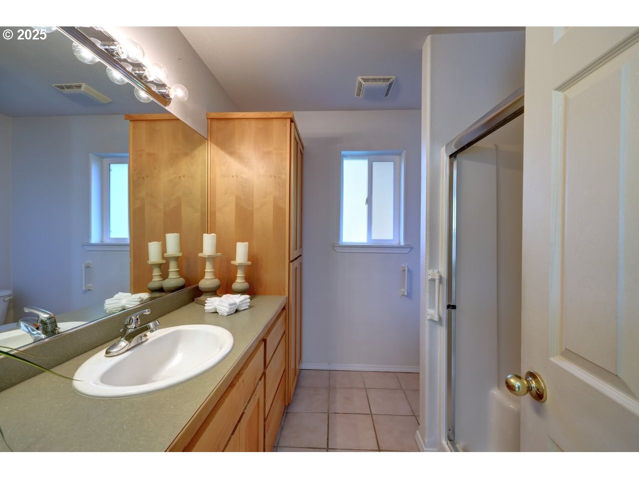 property viewer photo 22