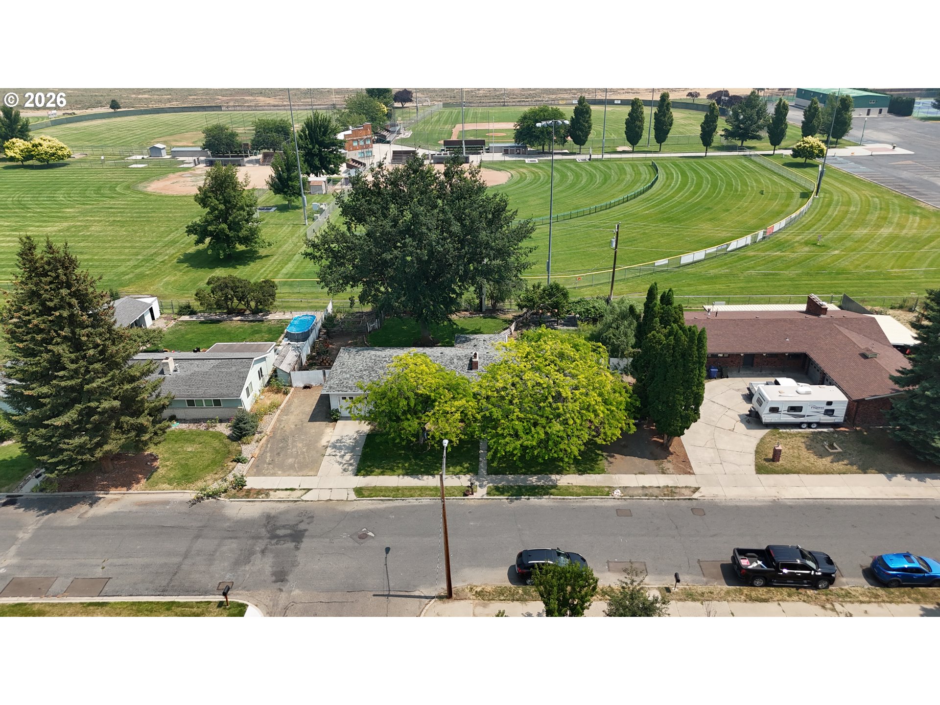 main property photo 41