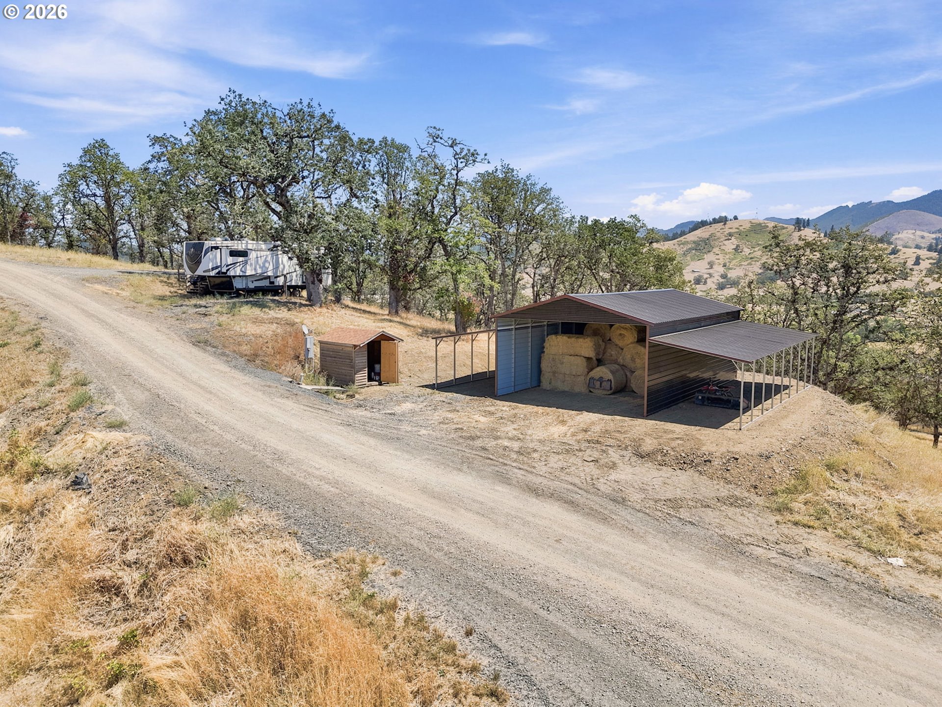 main property photo 39