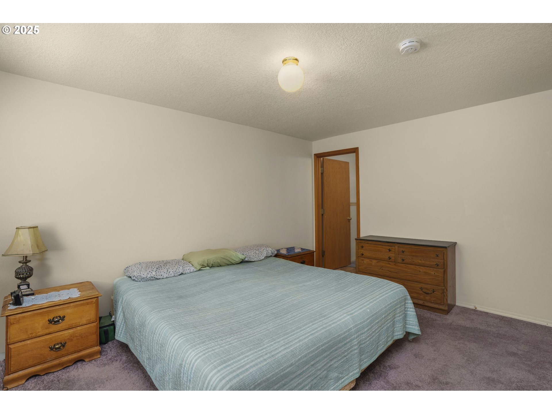 property viewer photo 15