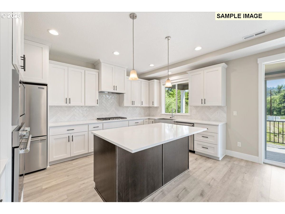 property viewer photo 11