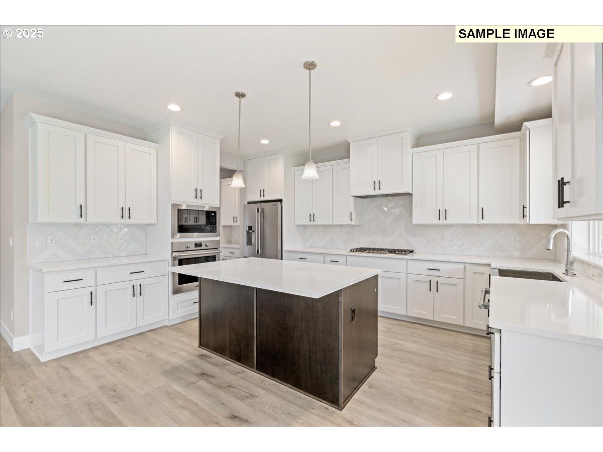 property viewer photo 13