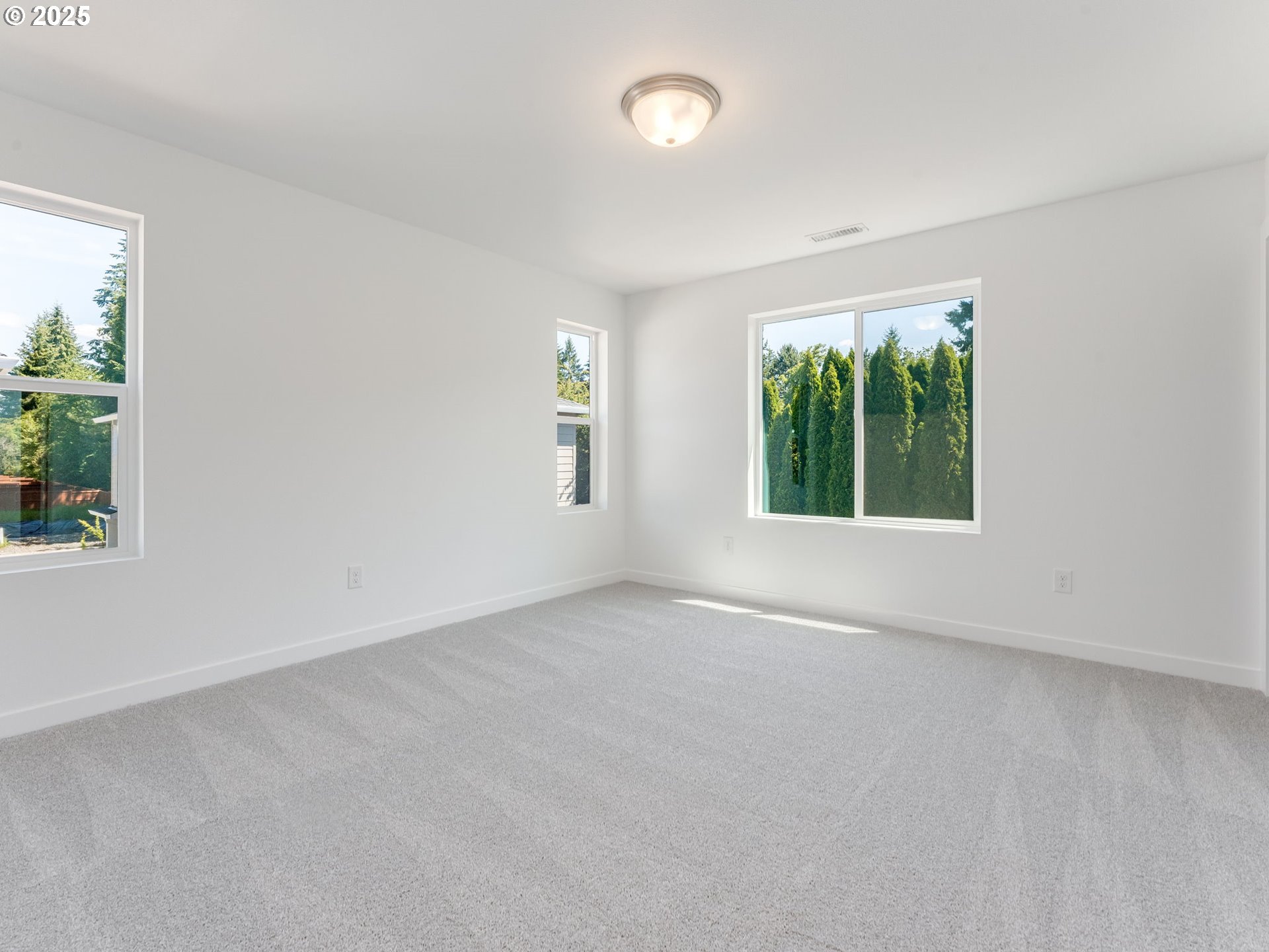 property viewer photo 21