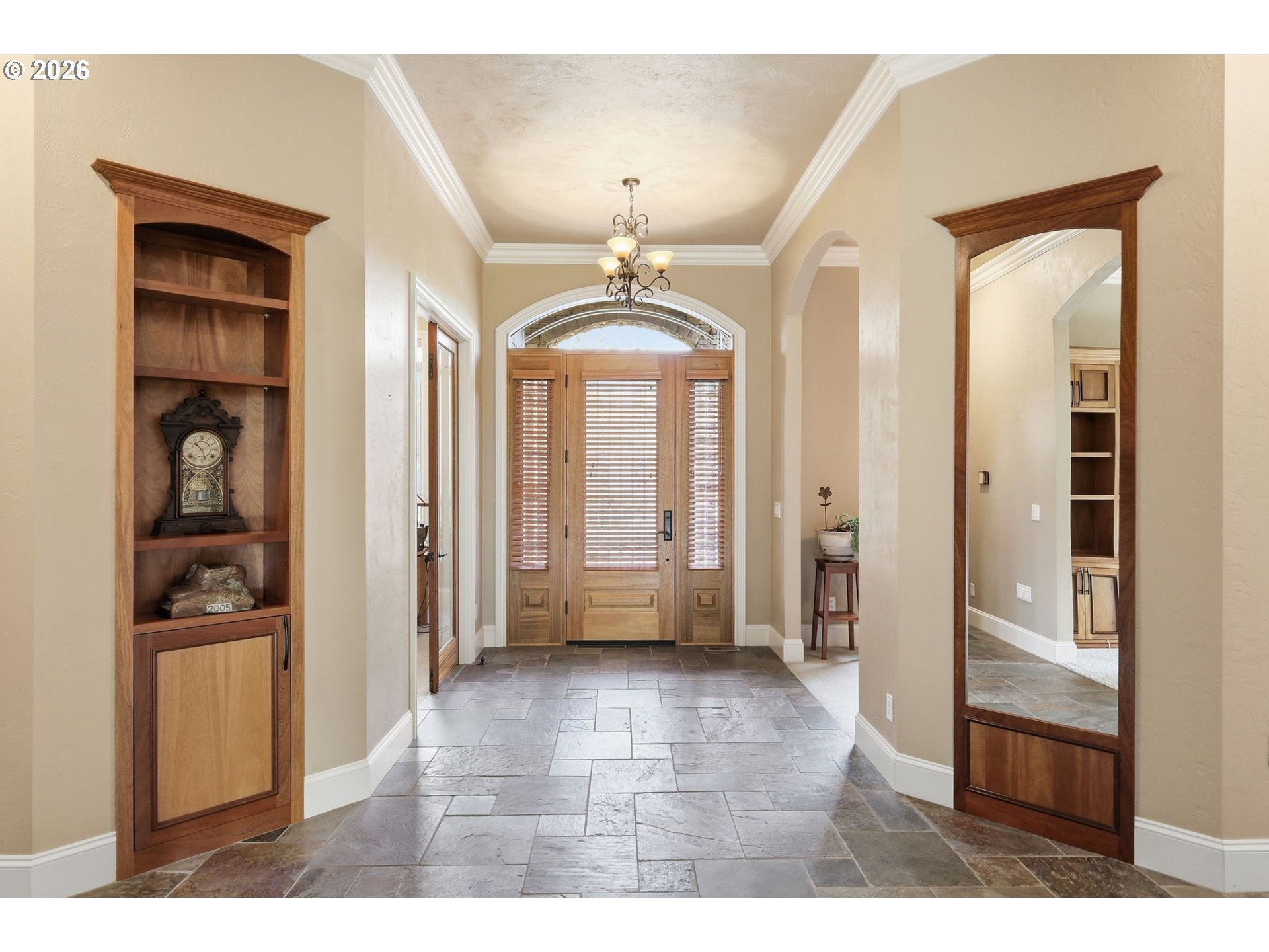 main property photo 17