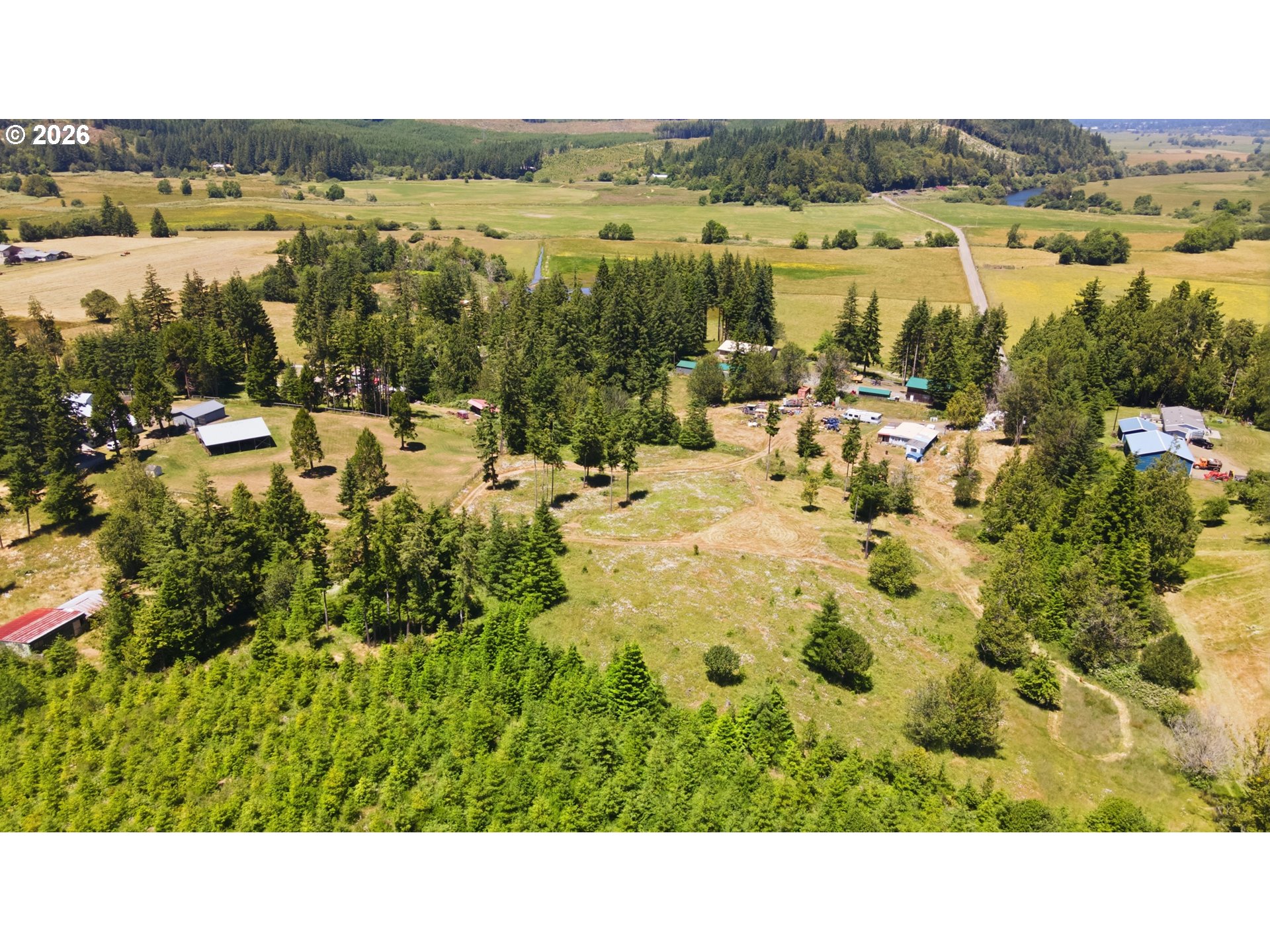main property photo 26