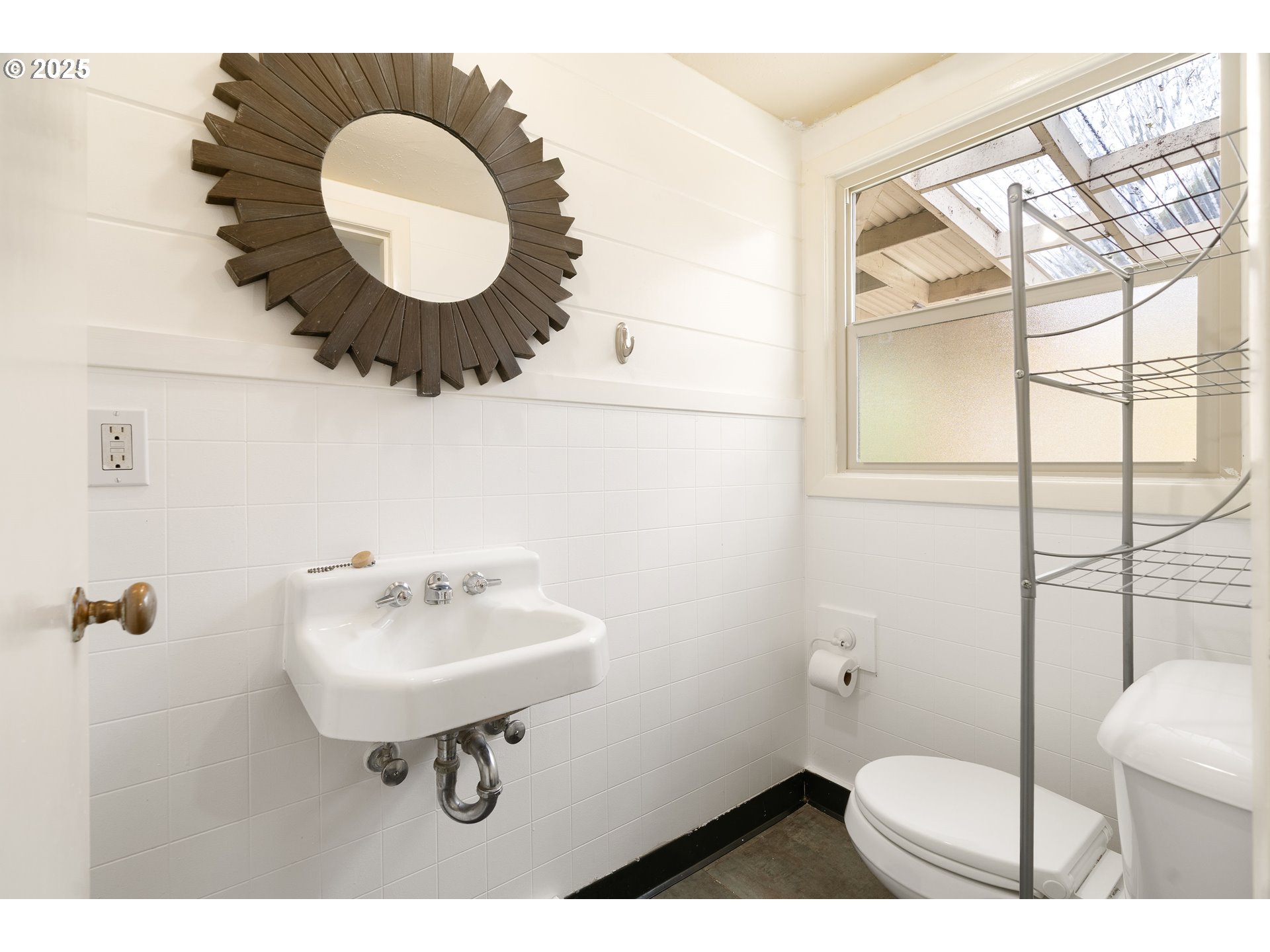 property viewer photo 15
