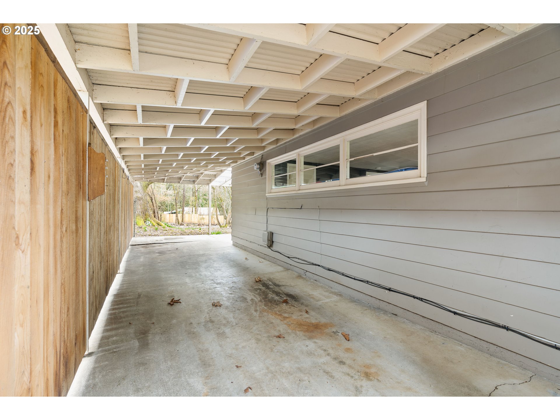 property viewer photo 33