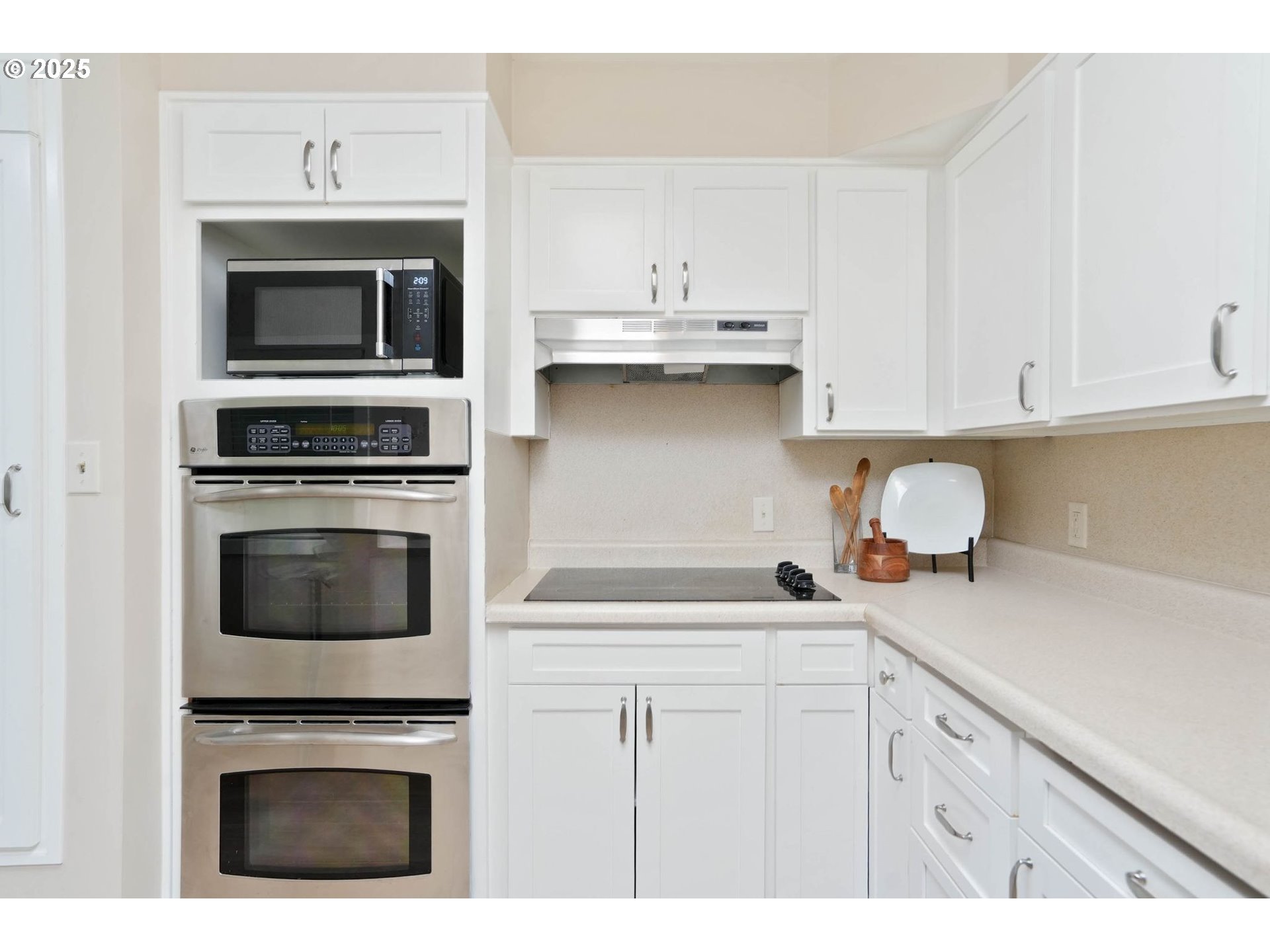 property viewer photo 12