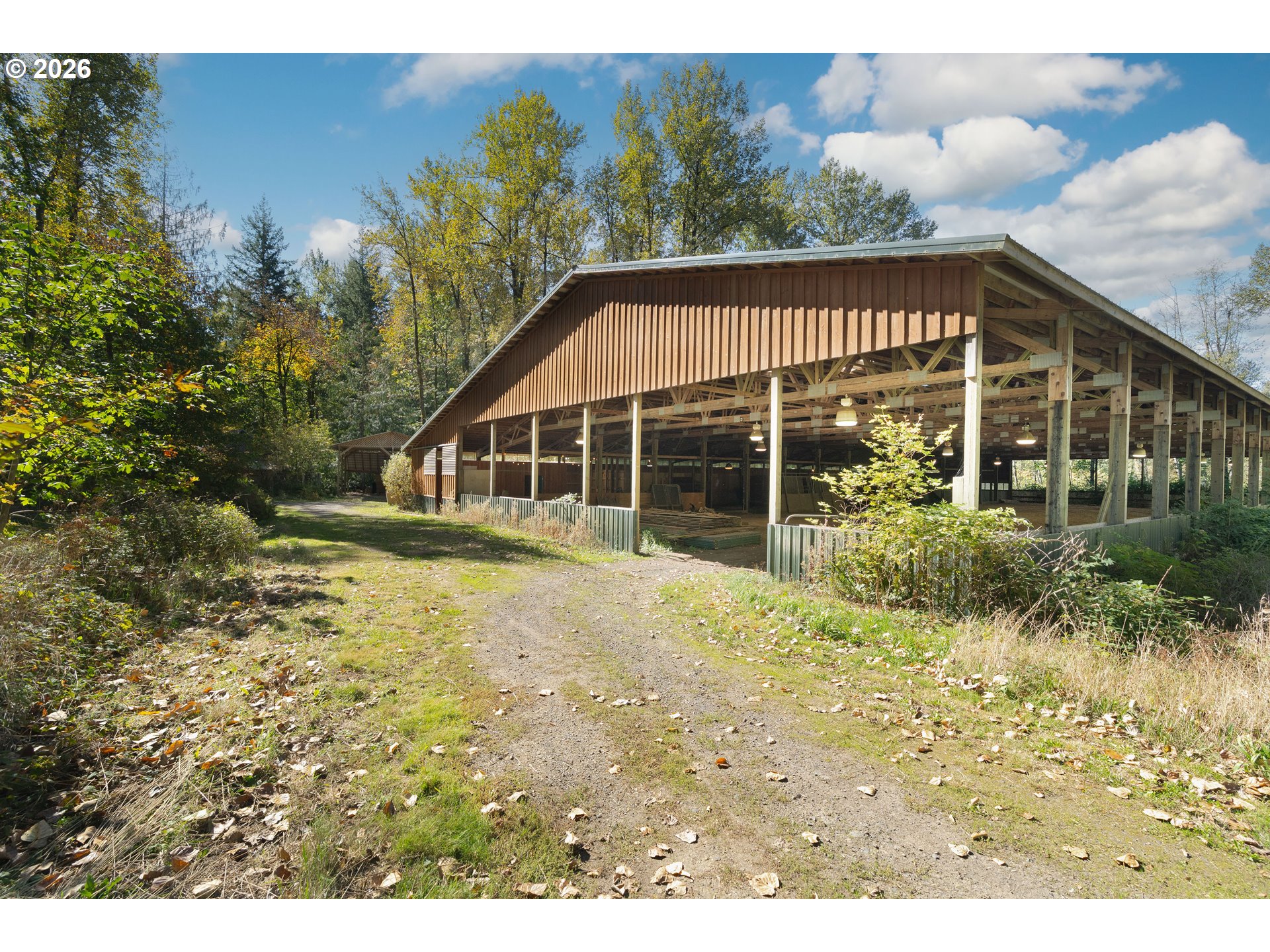 main property photo 29