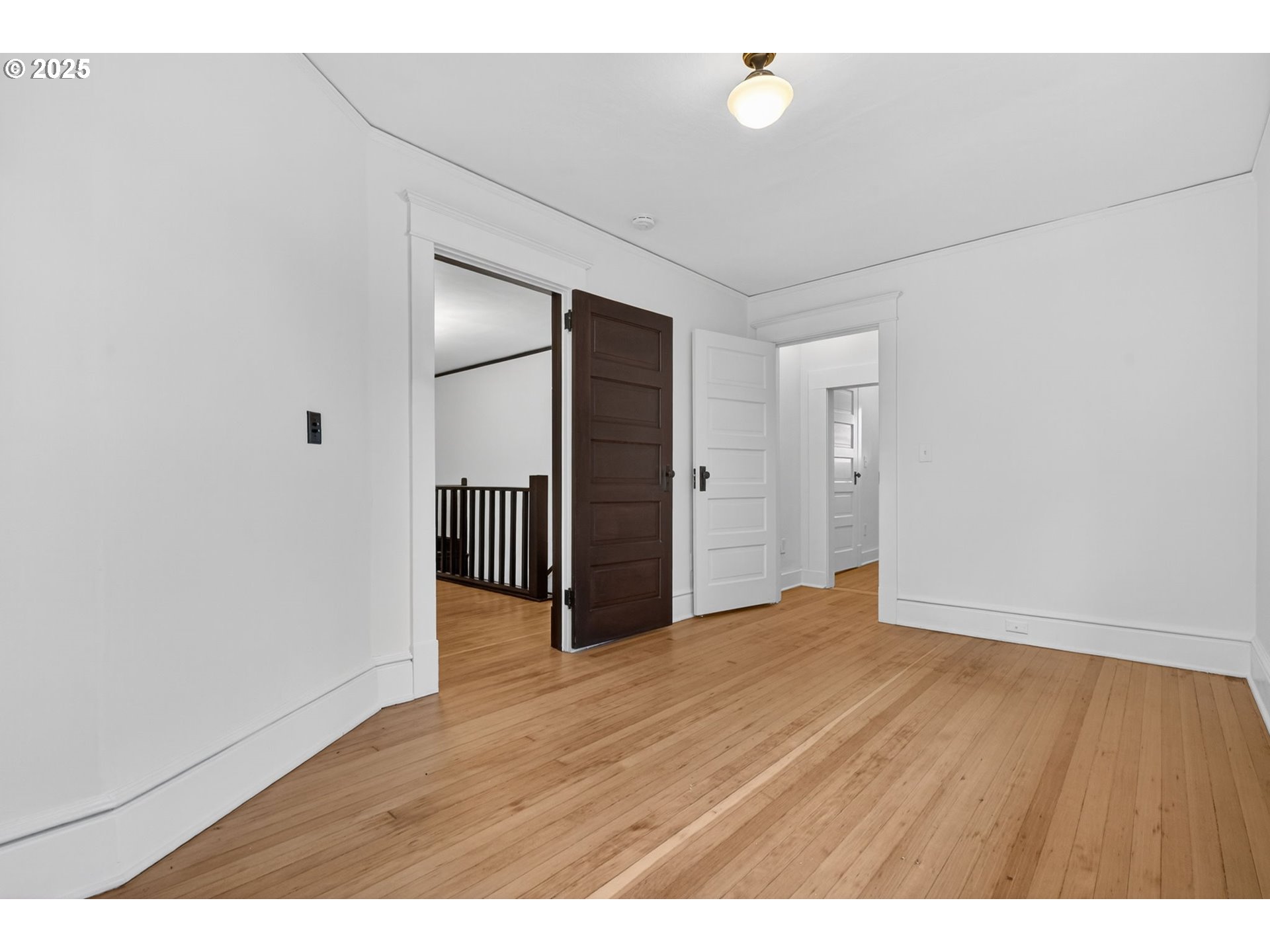 property viewer photo 28