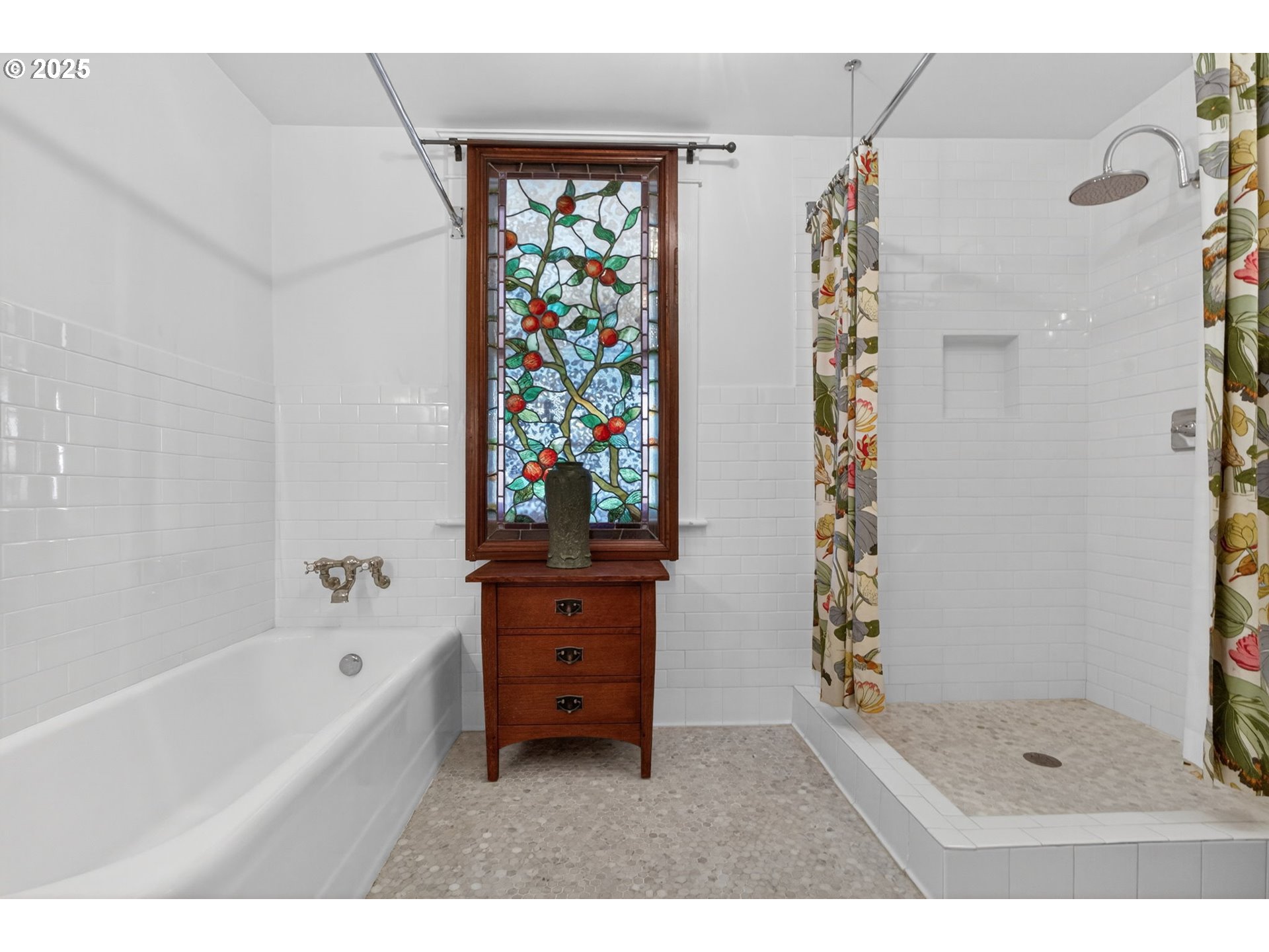 property viewer photo 30