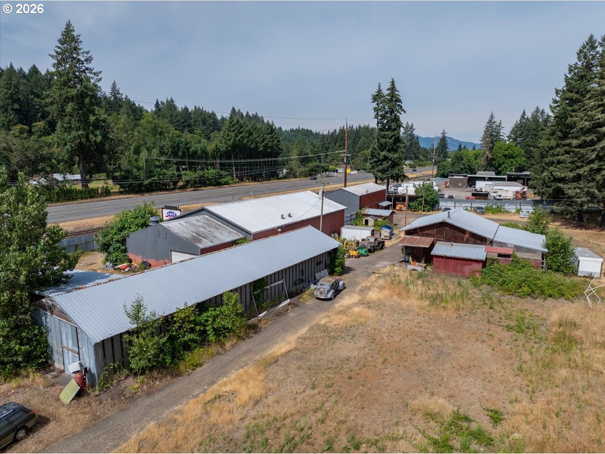 main property photo 29