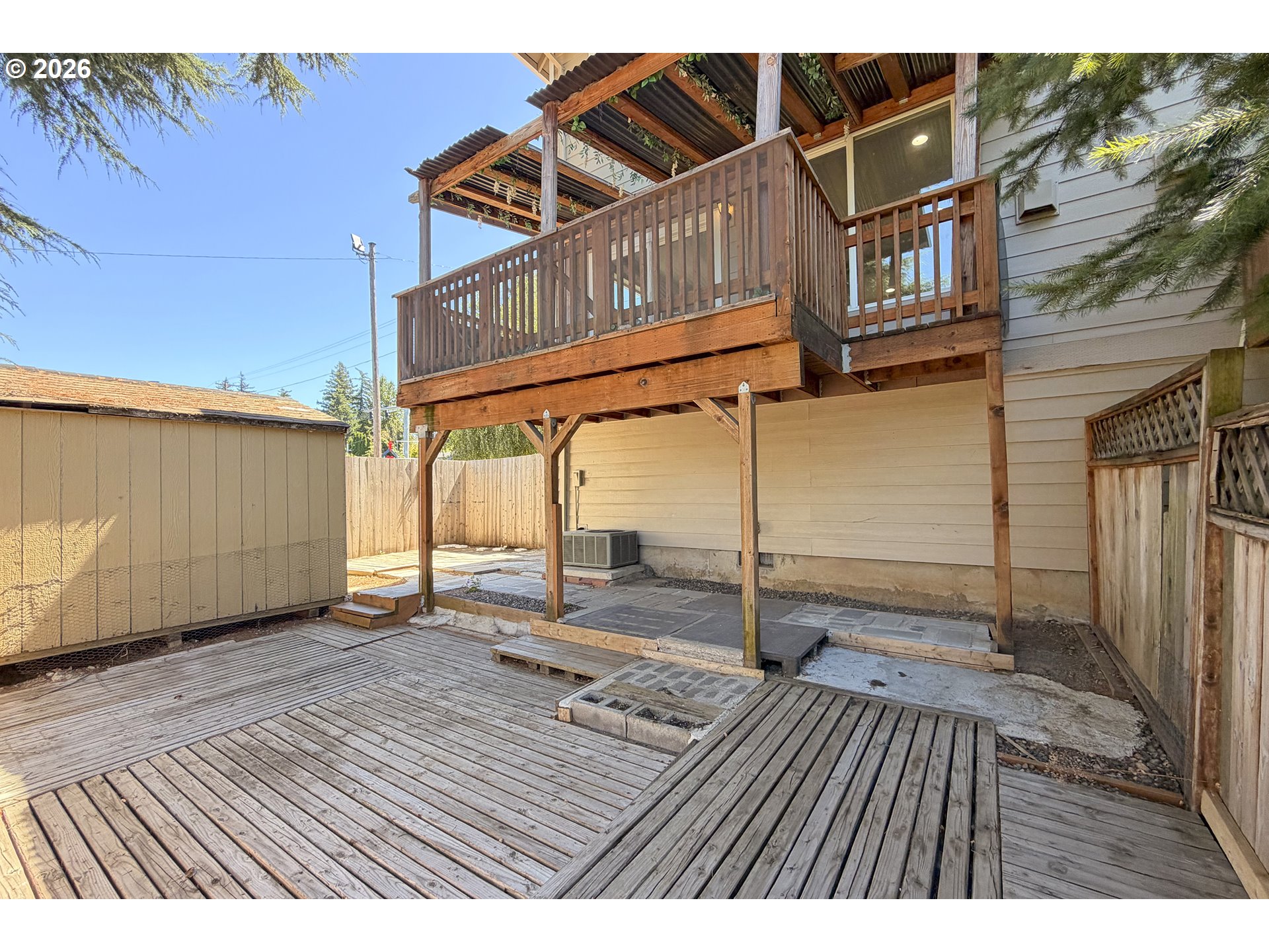 main property photo 36