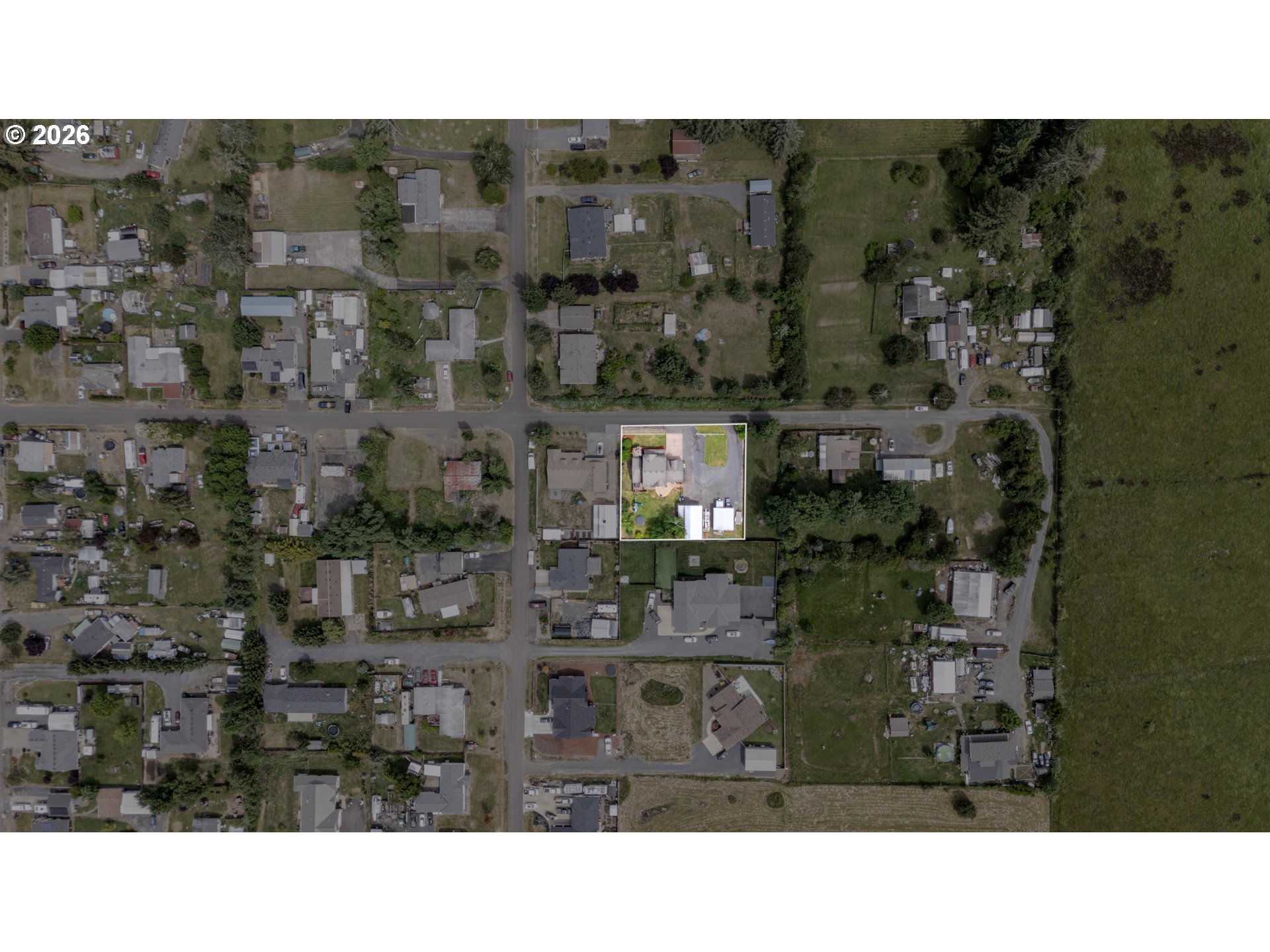 main property photo 44