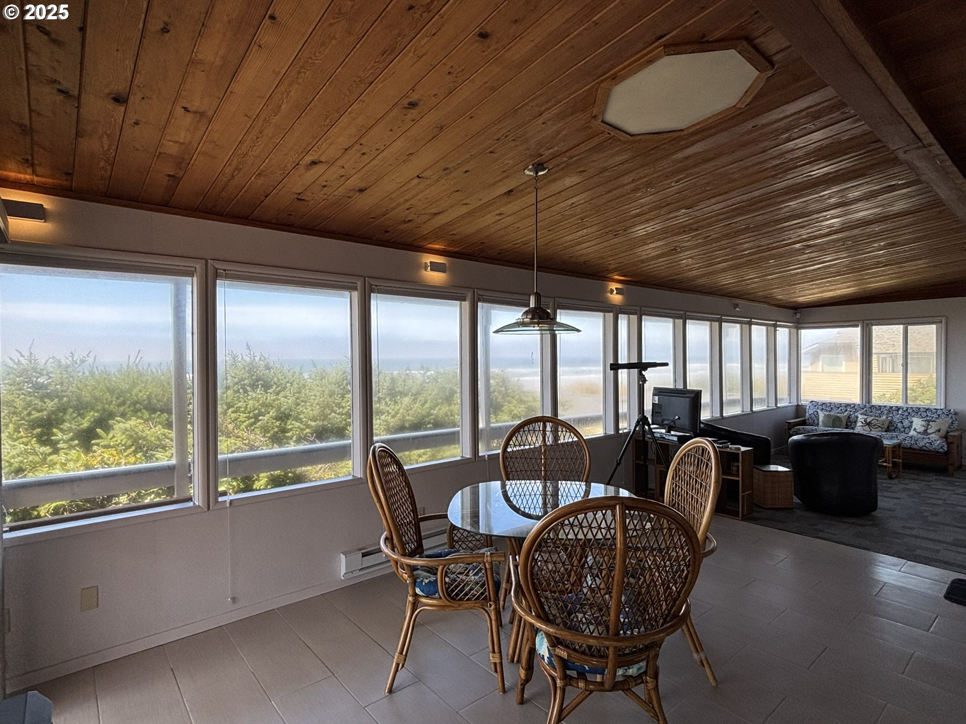 property viewer photo 15