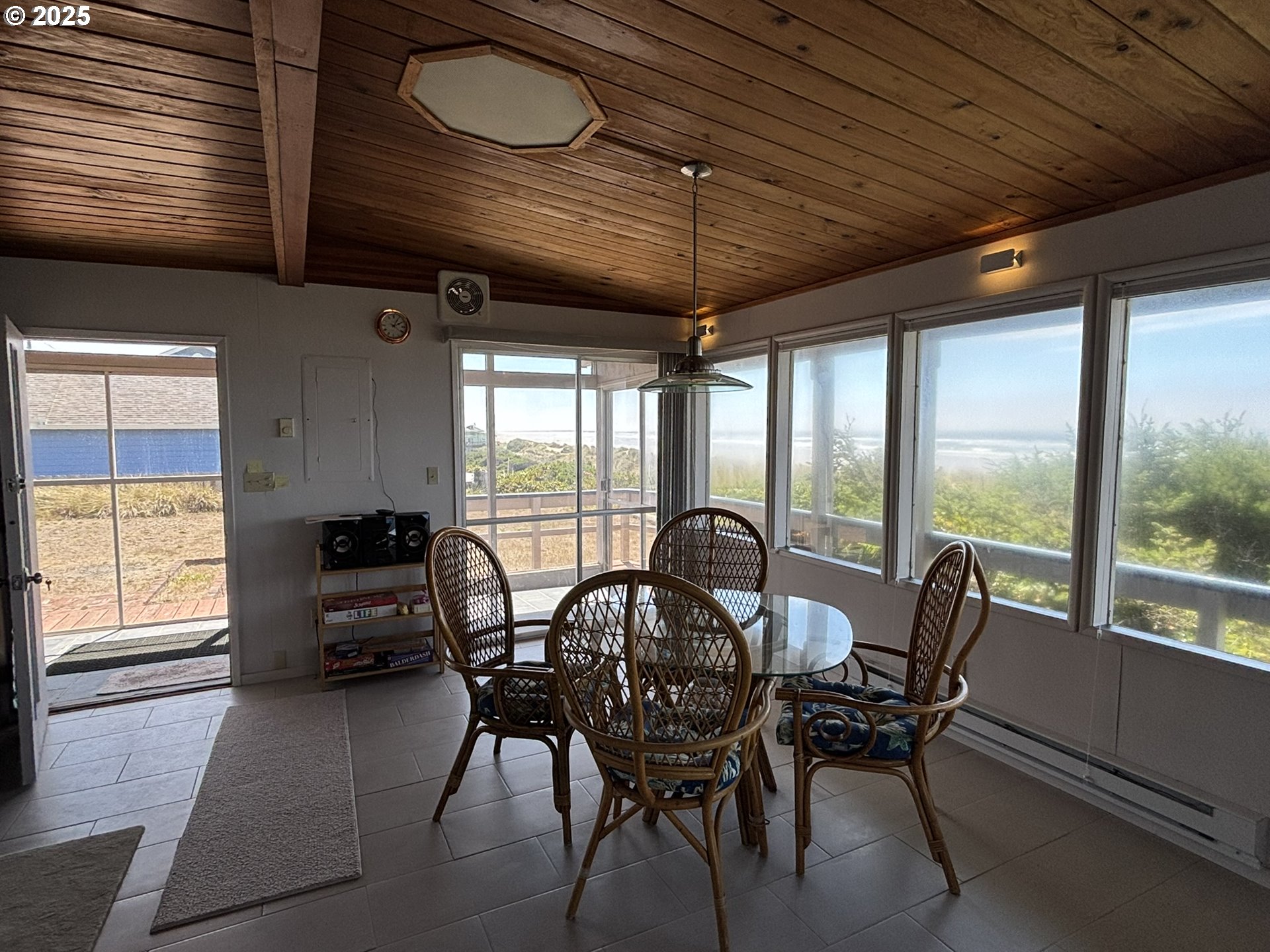 property viewer photo 16
