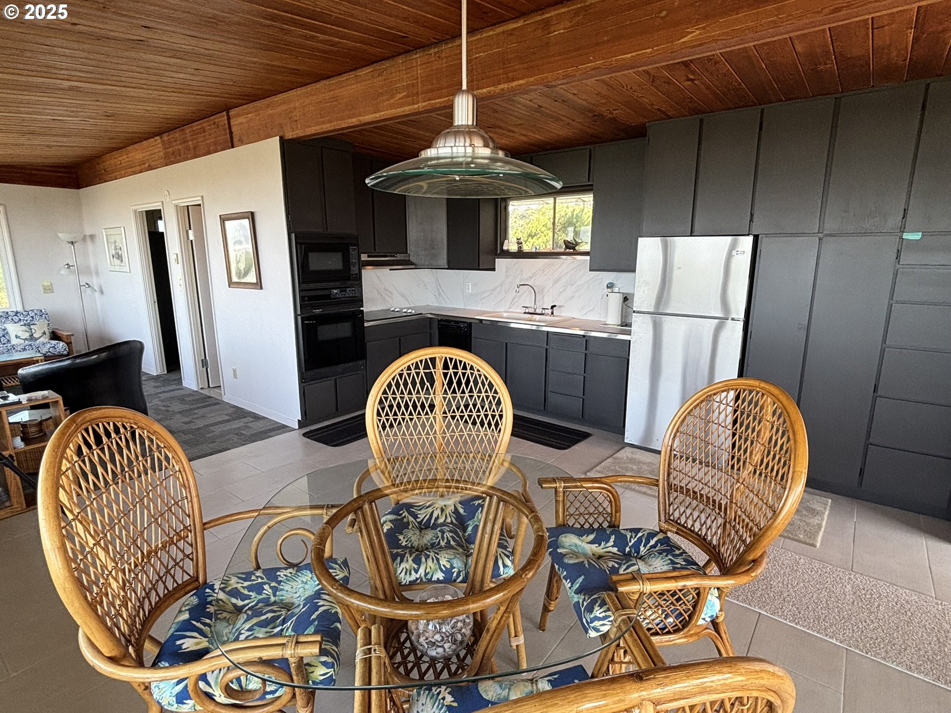 property viewer photo 17