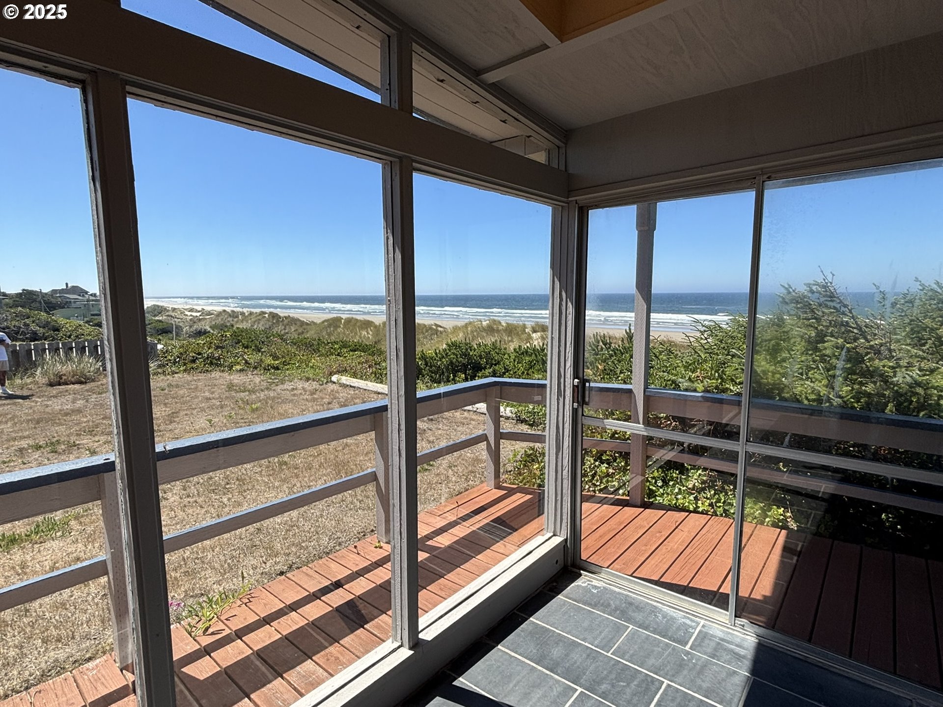property viewer photo 40