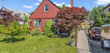 image of property with 4 Bed | 1 Bath | 1,328 Sqft