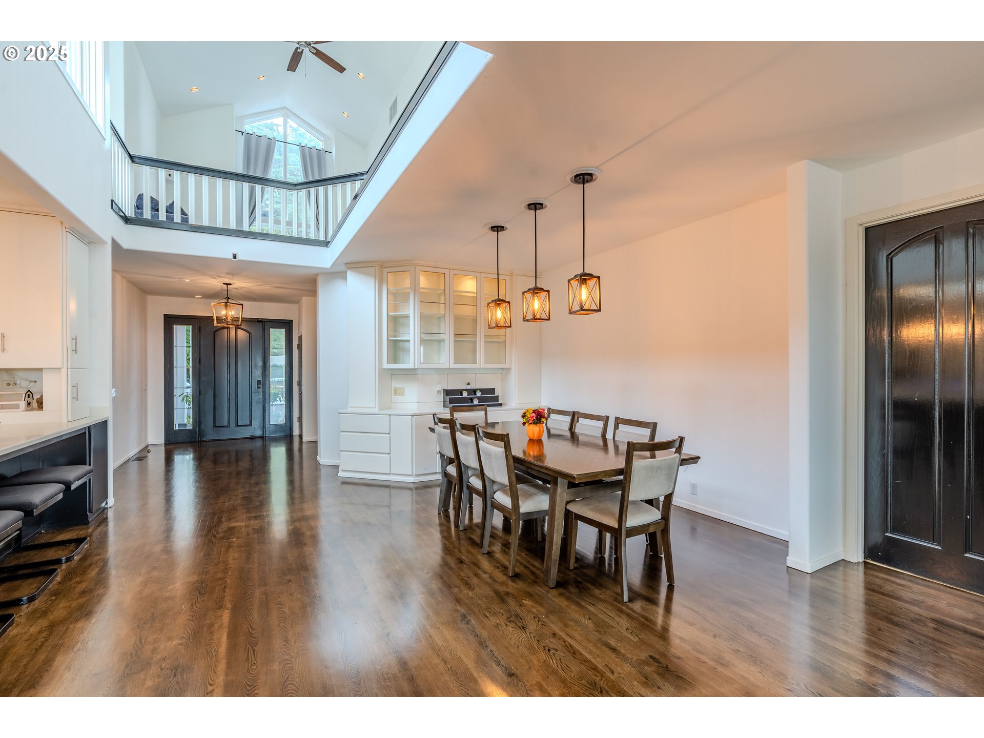 property viewer photo 14
