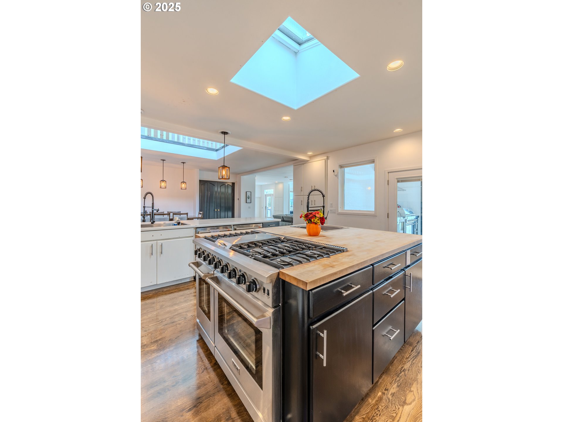 property viewer photo 21