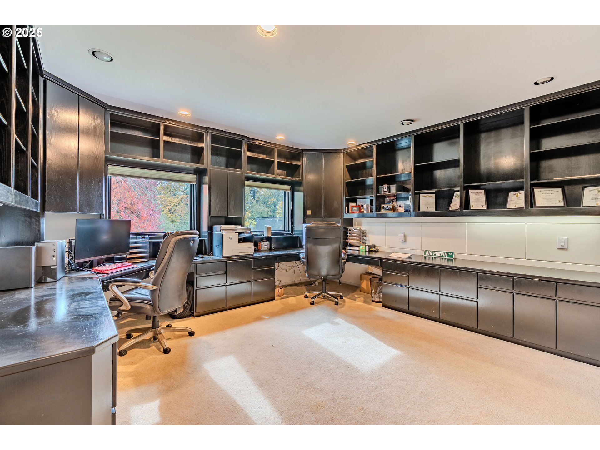 property viewer photo 24