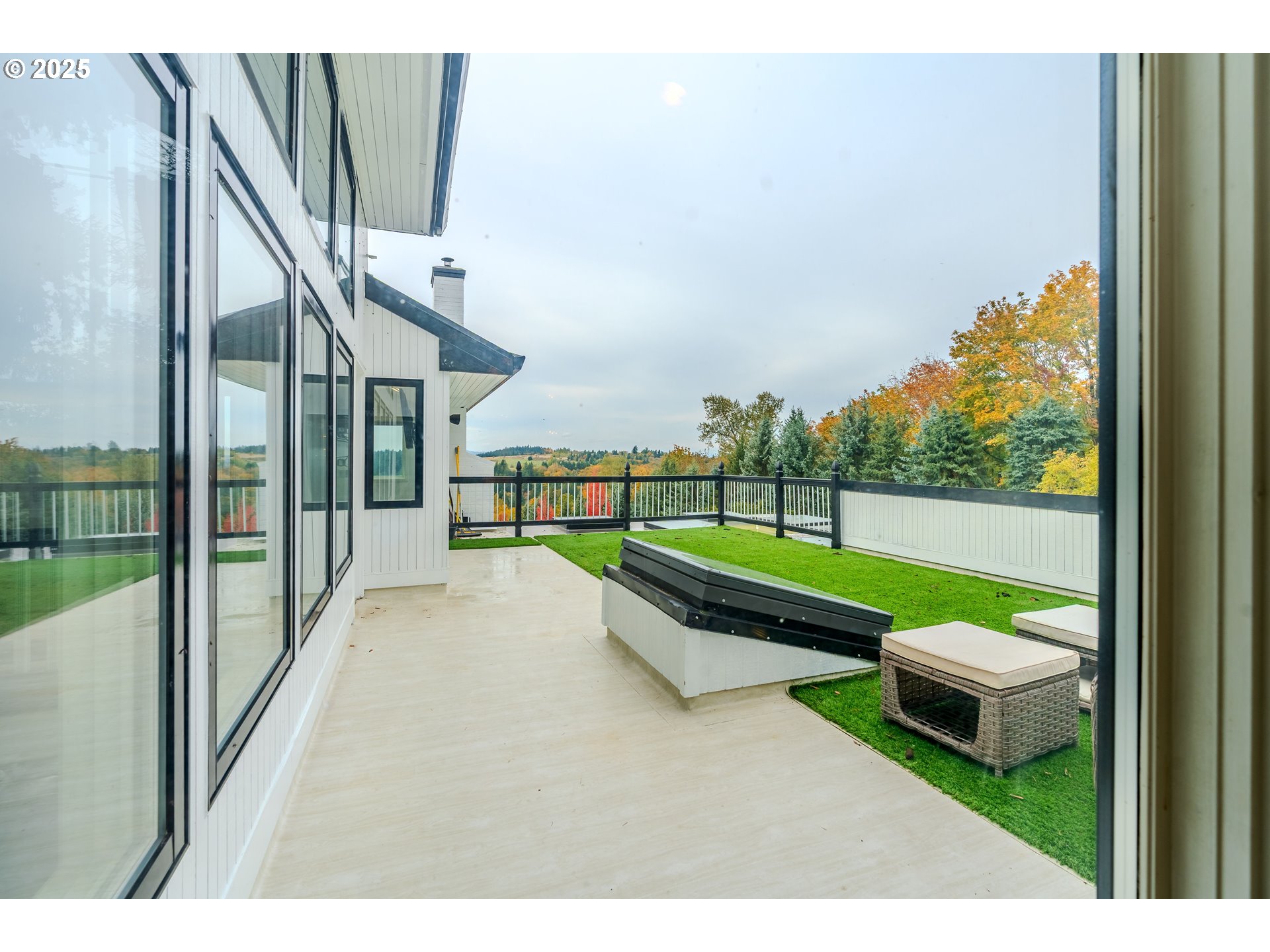 property viewer photo 29