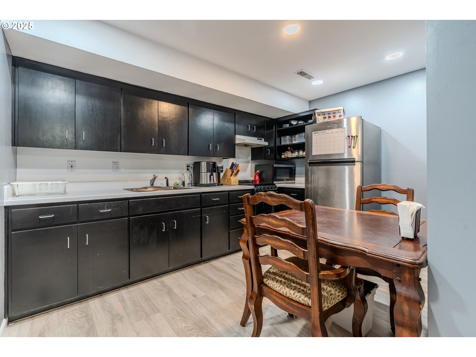 property viewer photo 38