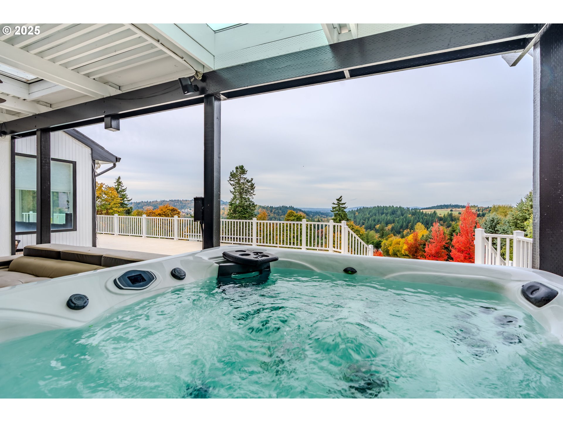property viewer photo 43