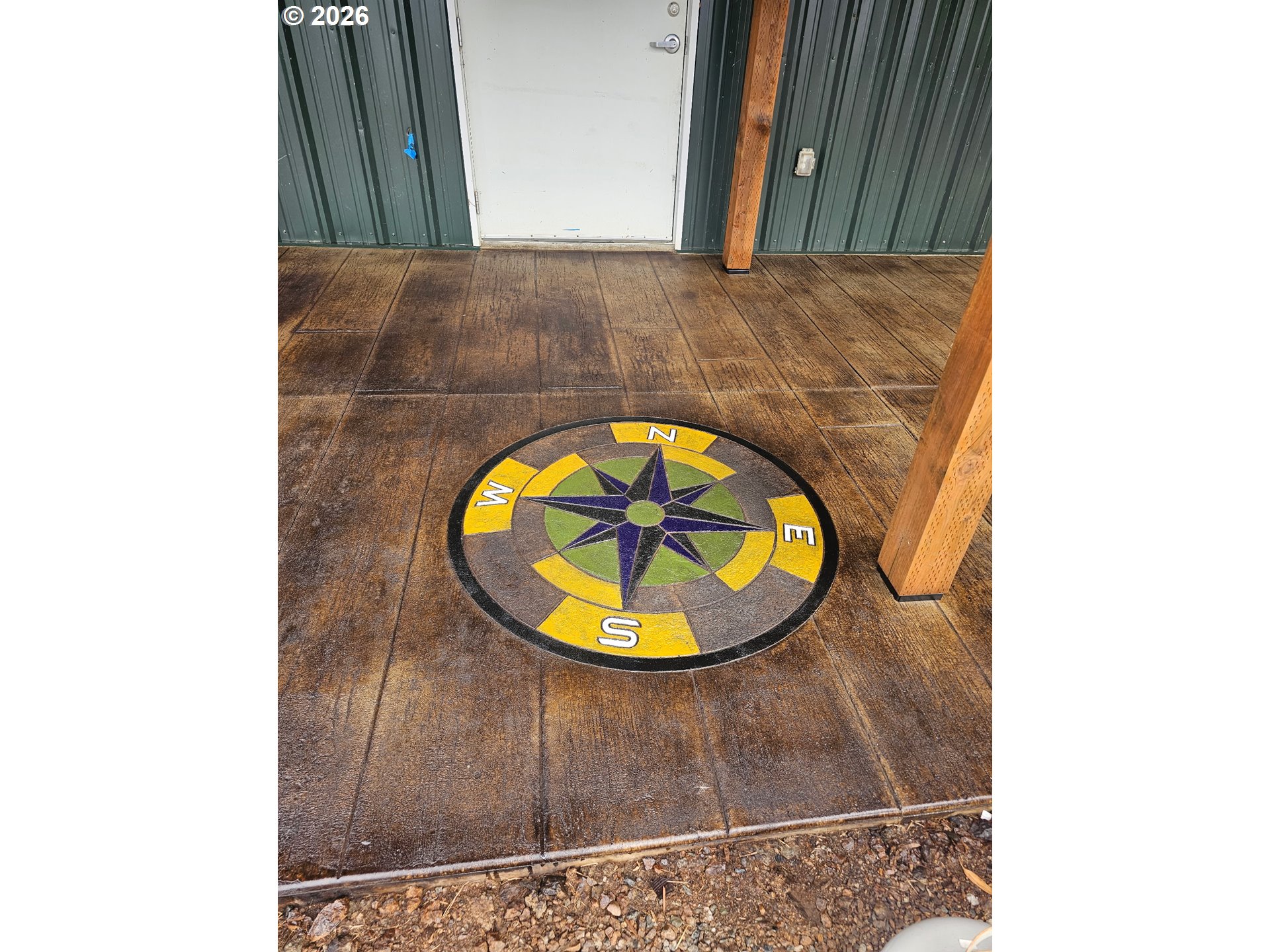 main property photo 10
