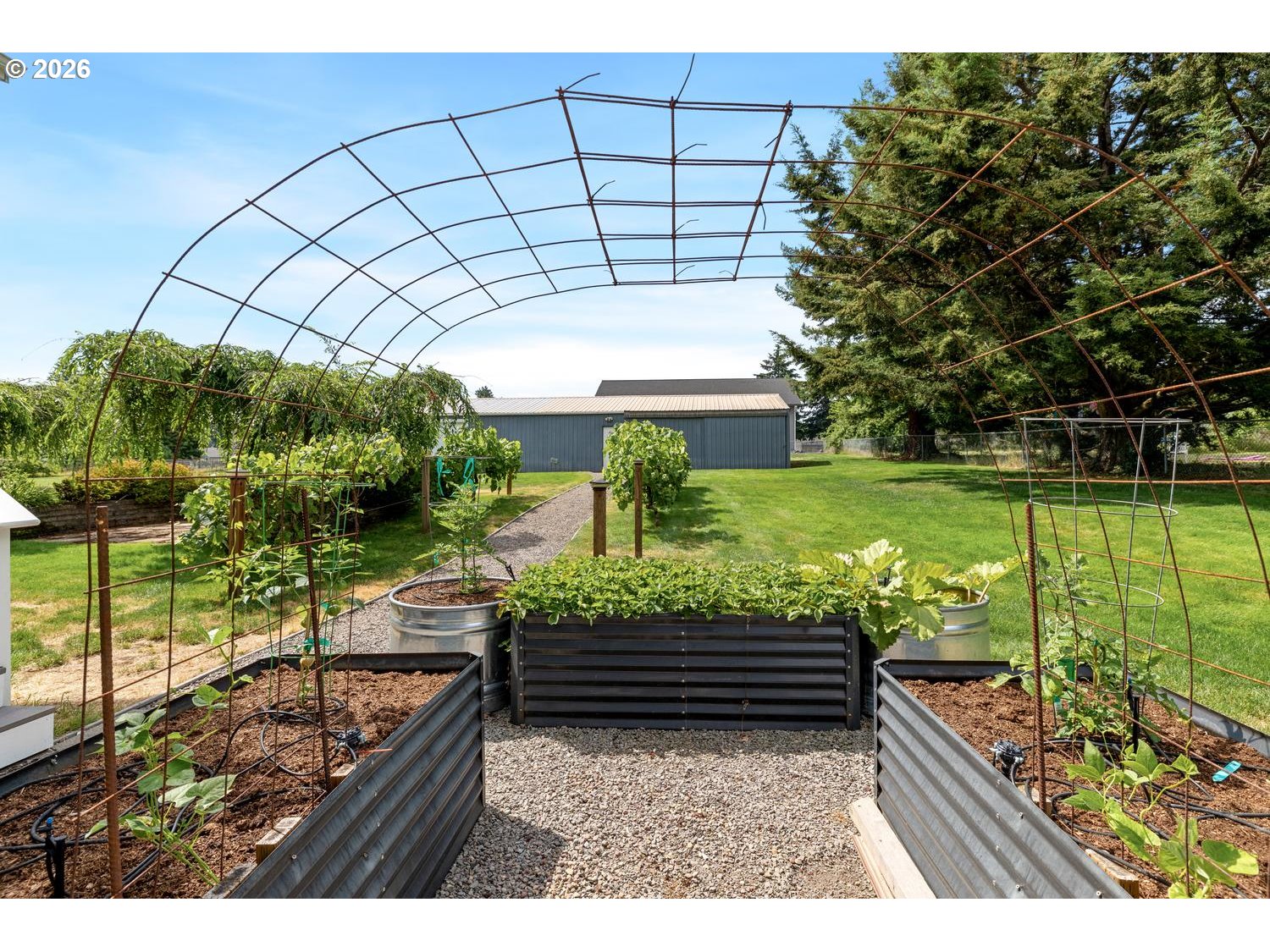 main property photo 39