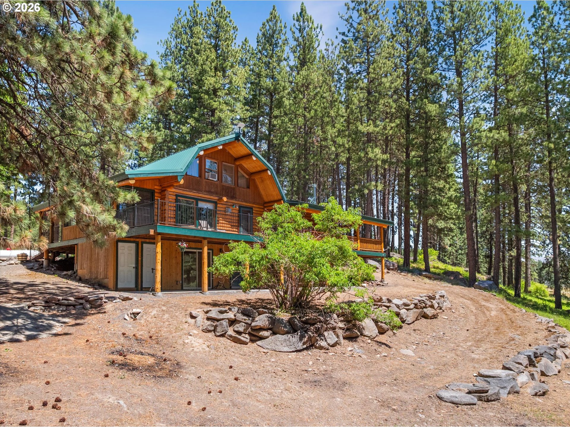 main property photo 31