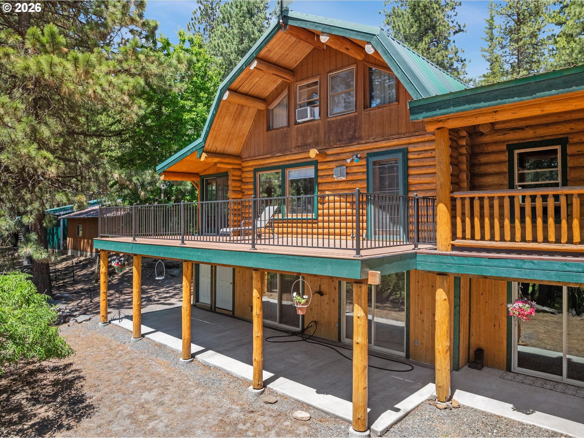 main property photo 35