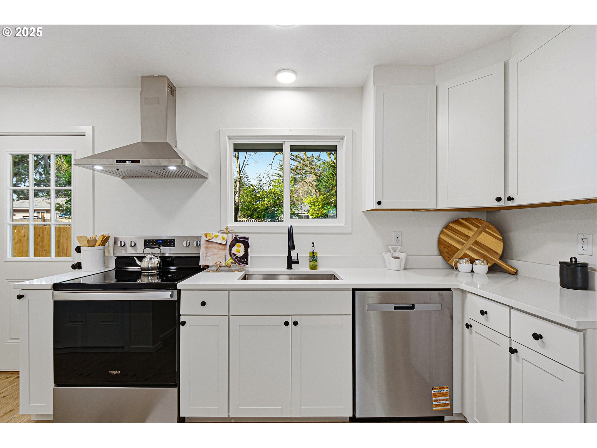 property viewer photo 8