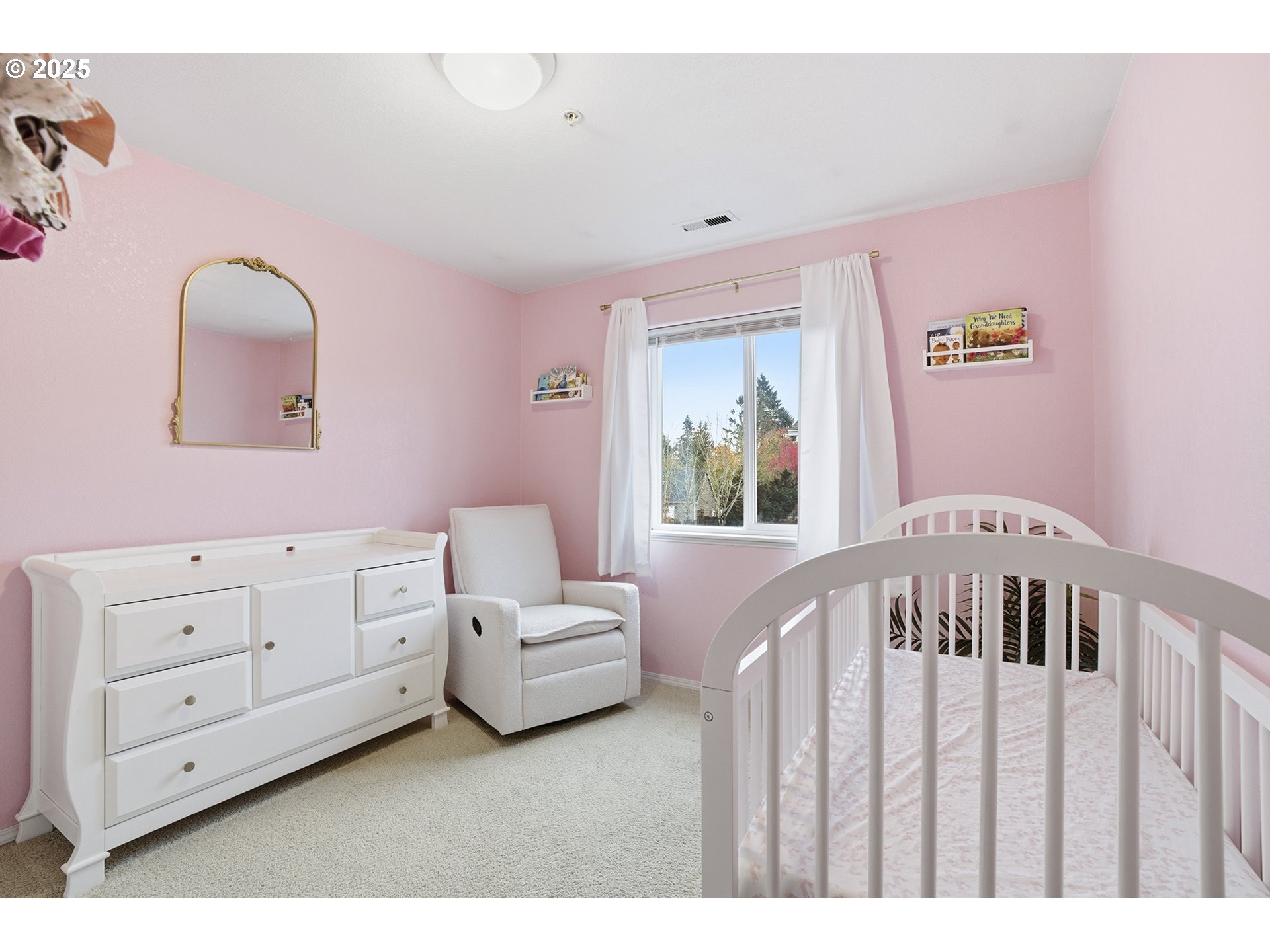 property viewer photo 22
