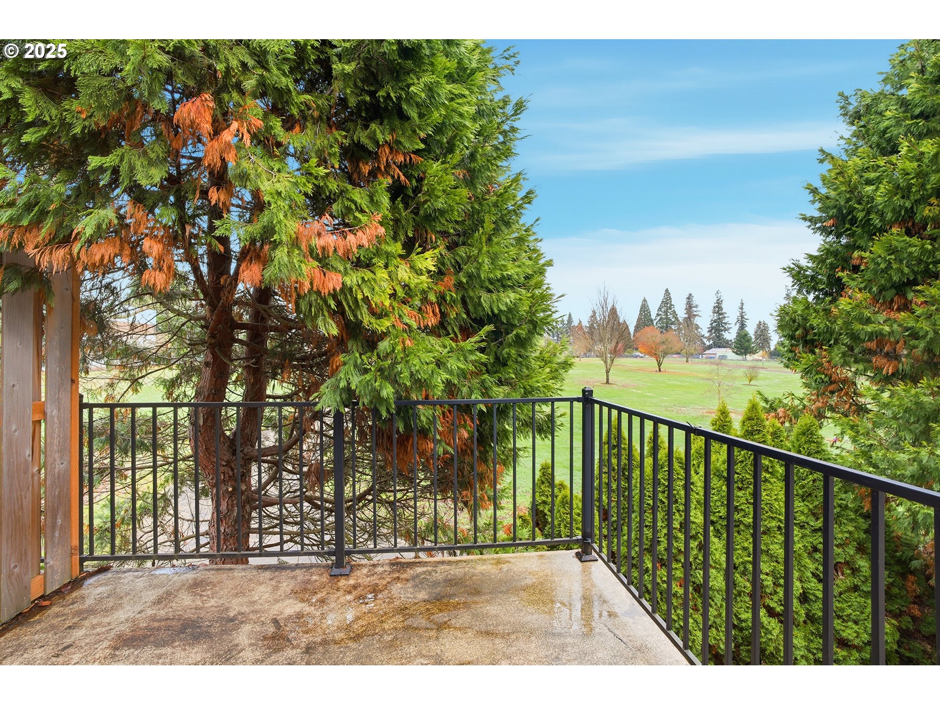 property viewer photo 26