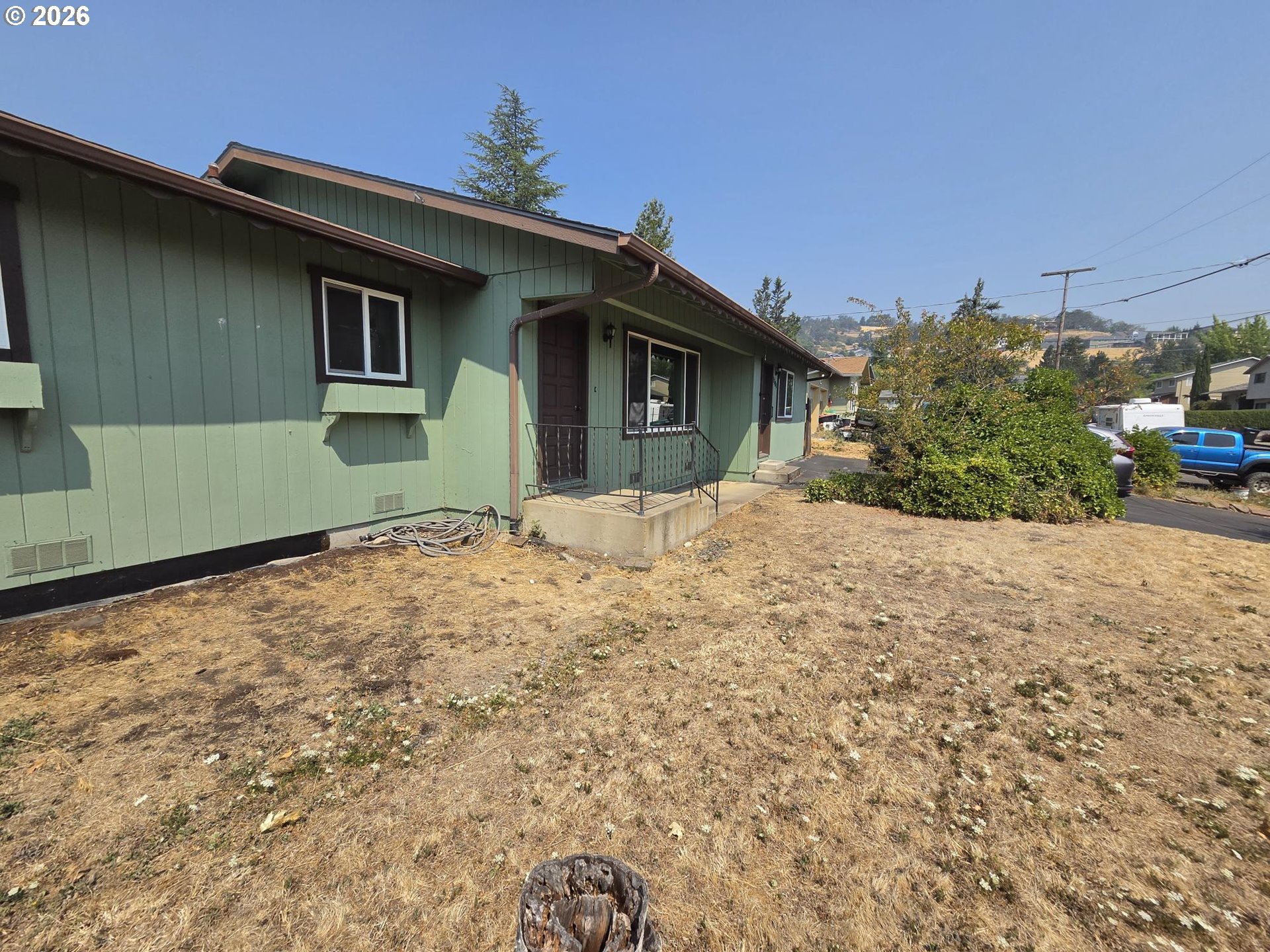 main property photo 36