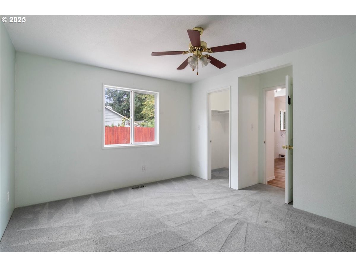 property viewer photo 33
