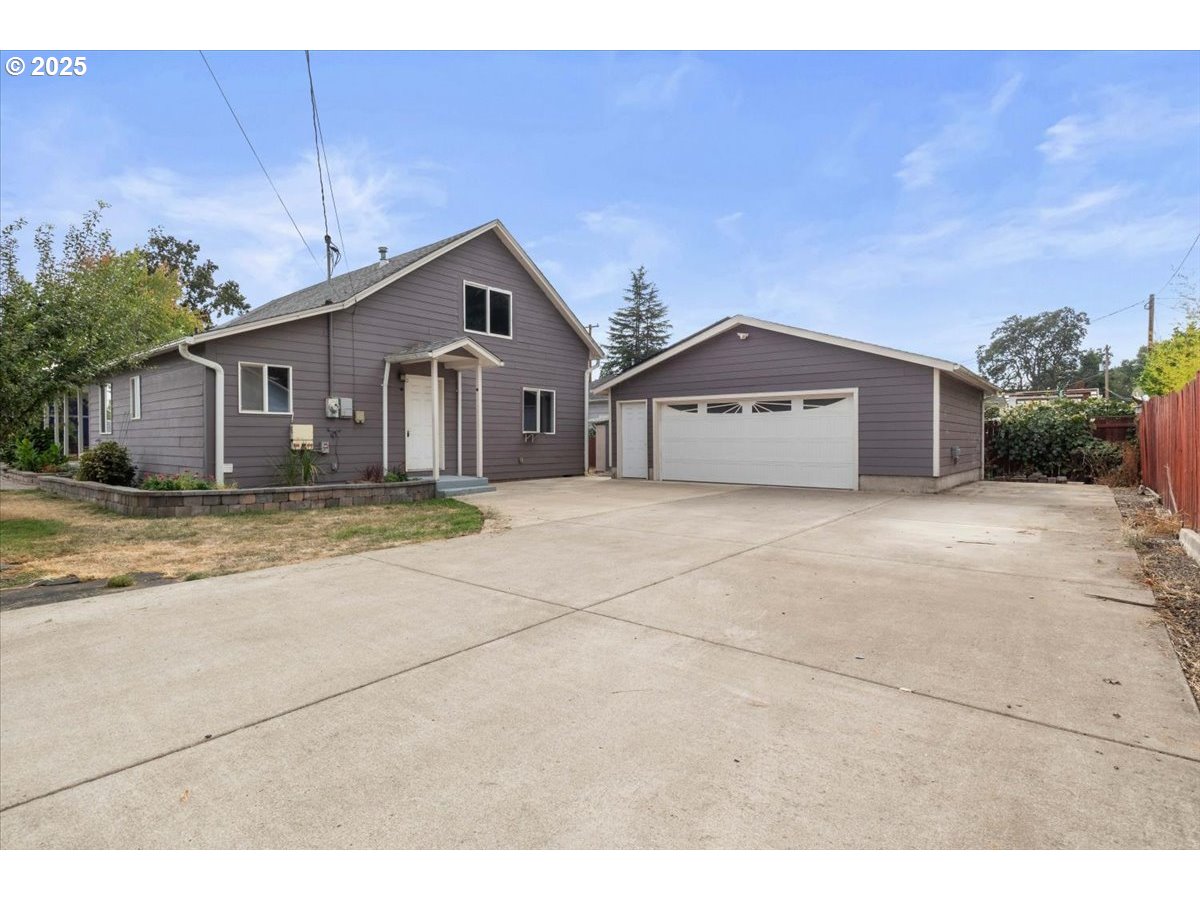 property viewer photo 34