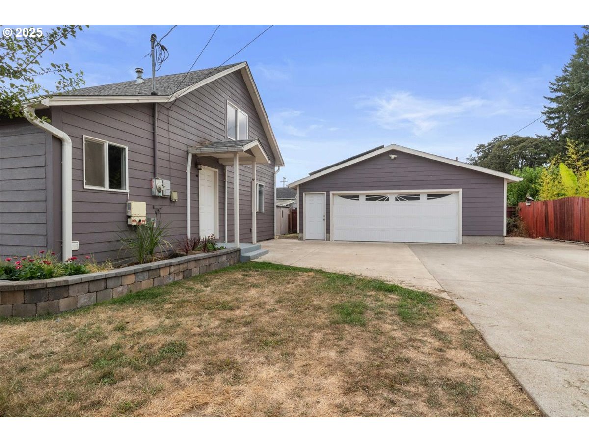 property viewer photo 35
