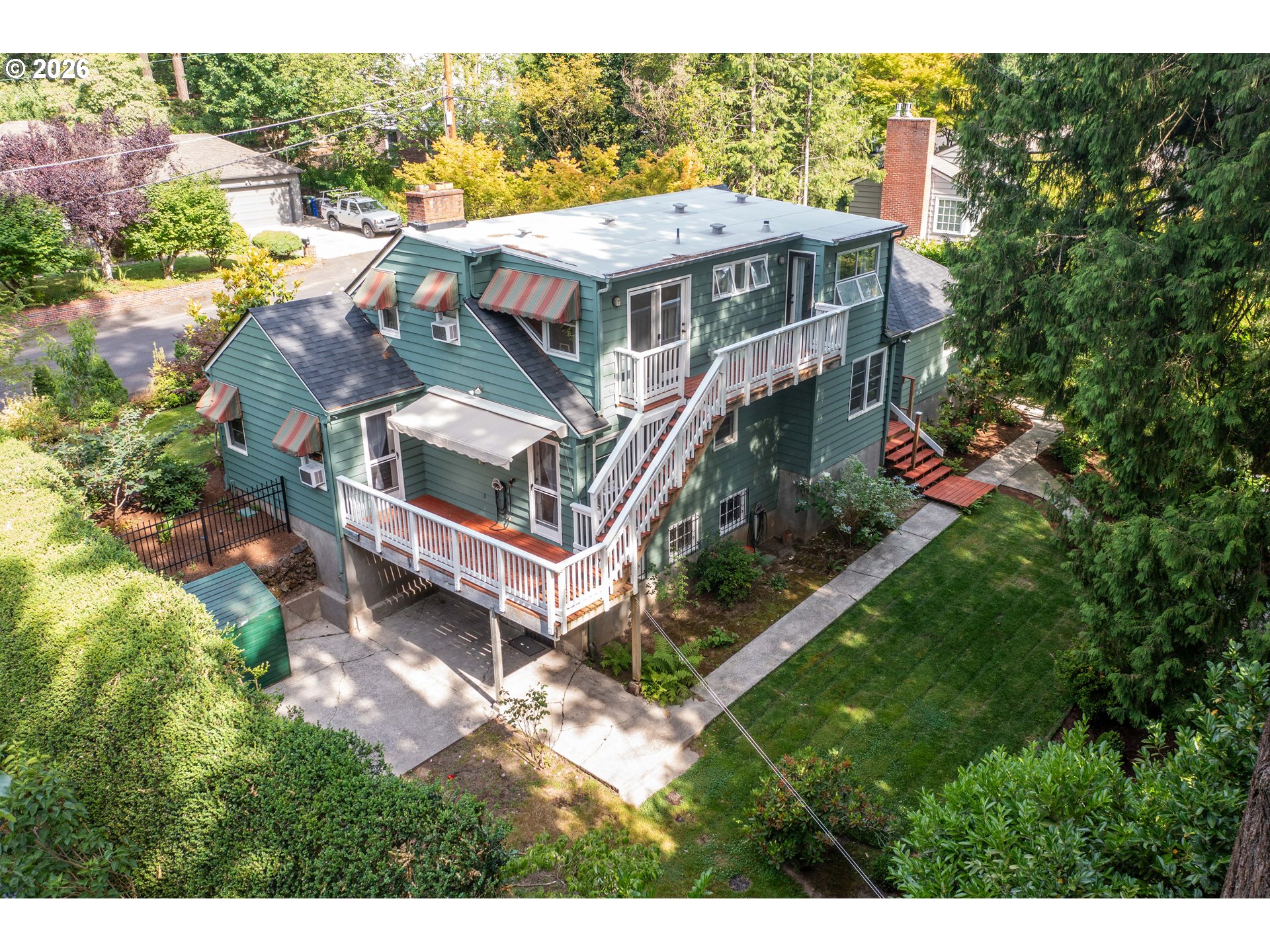 main property photo 29
