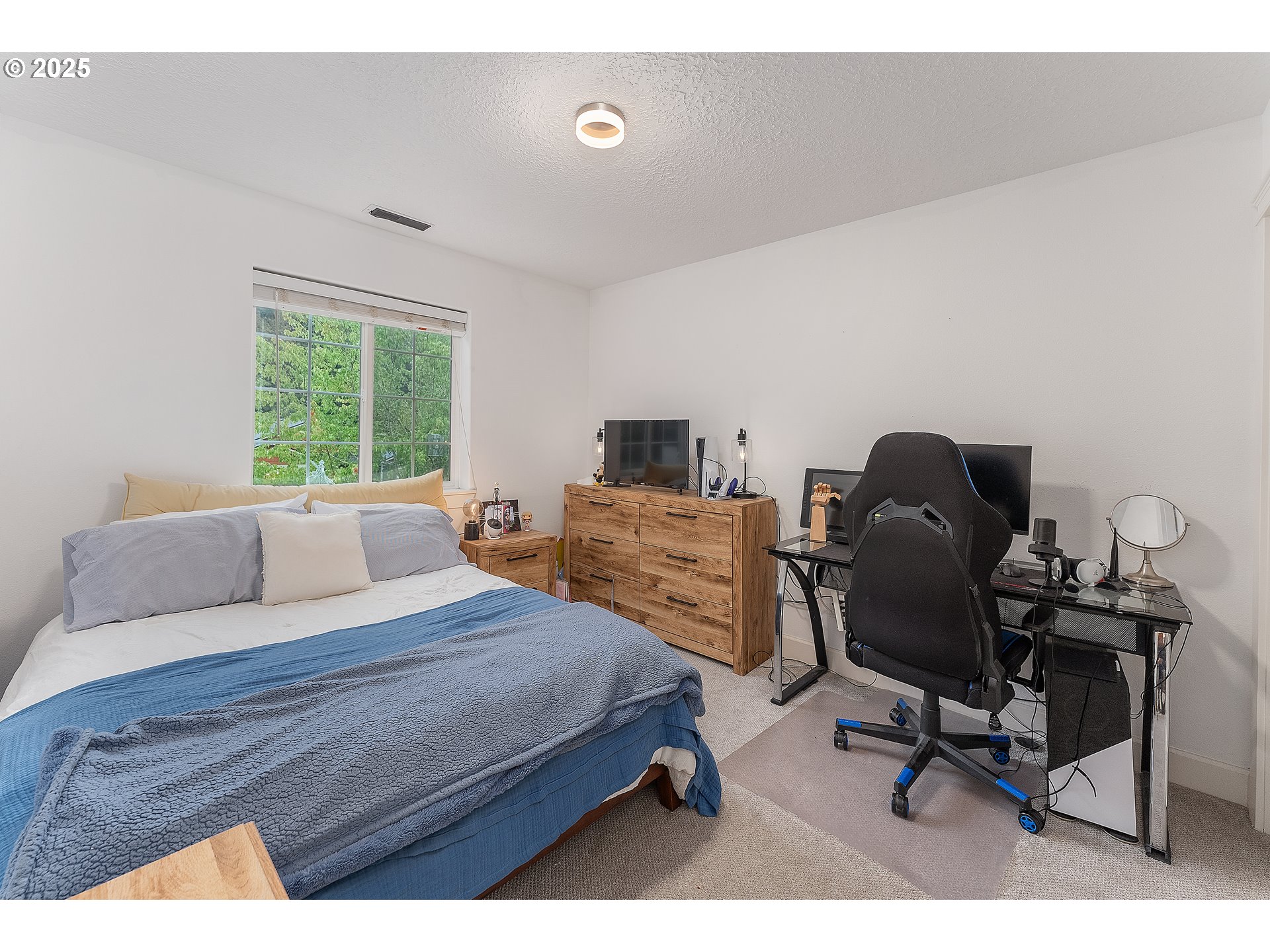 property viewer photo 21