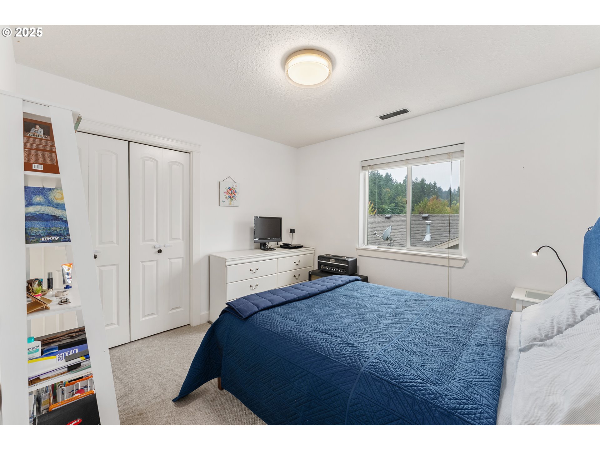 property viewer photo 26