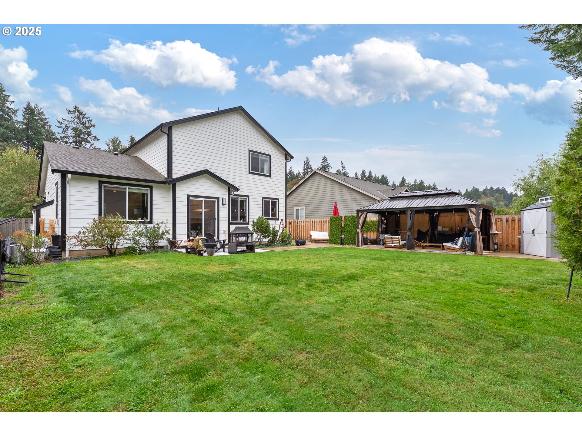 property viewer photo 30