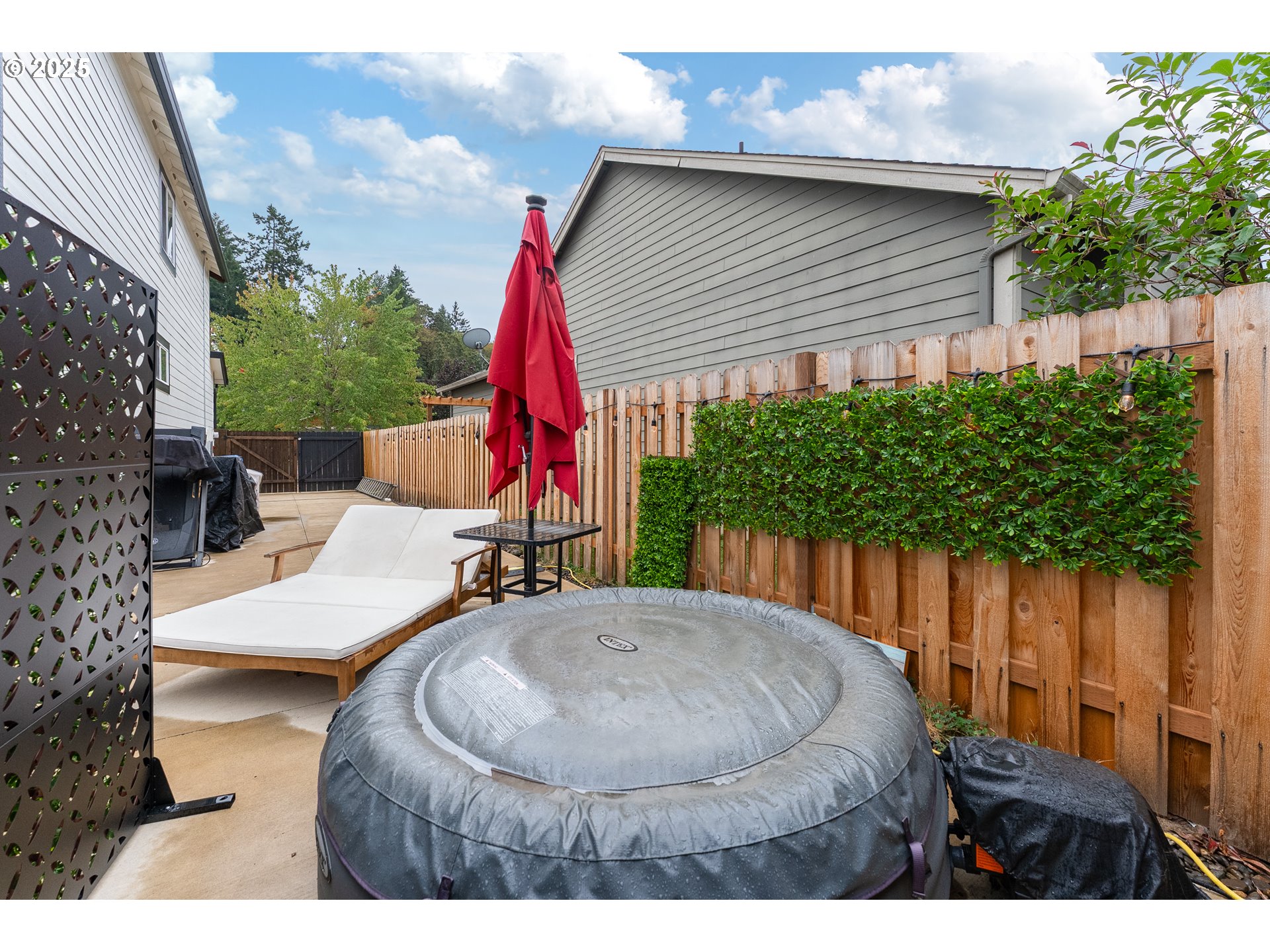 property viewer photo 33