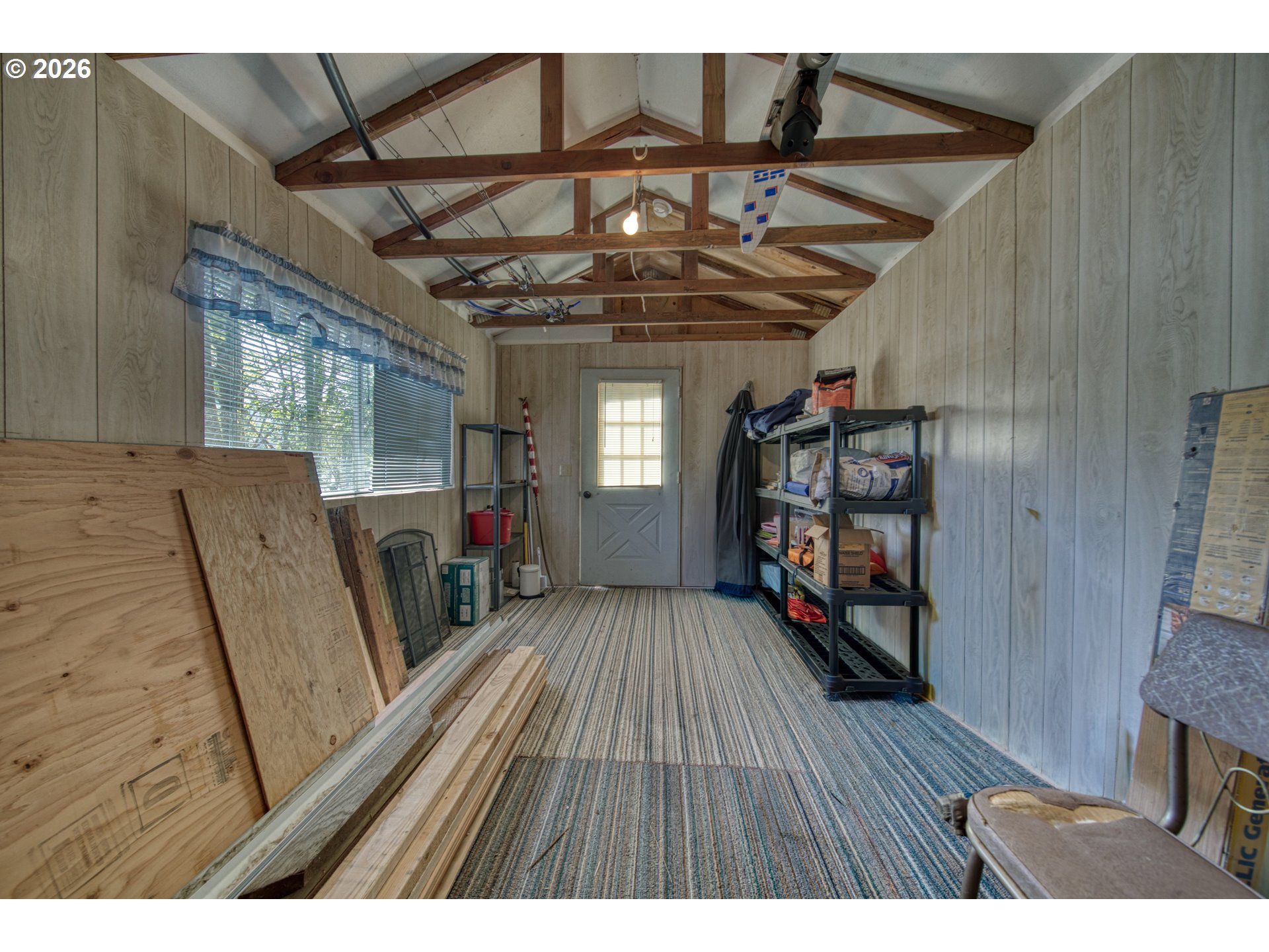 main property photo 16