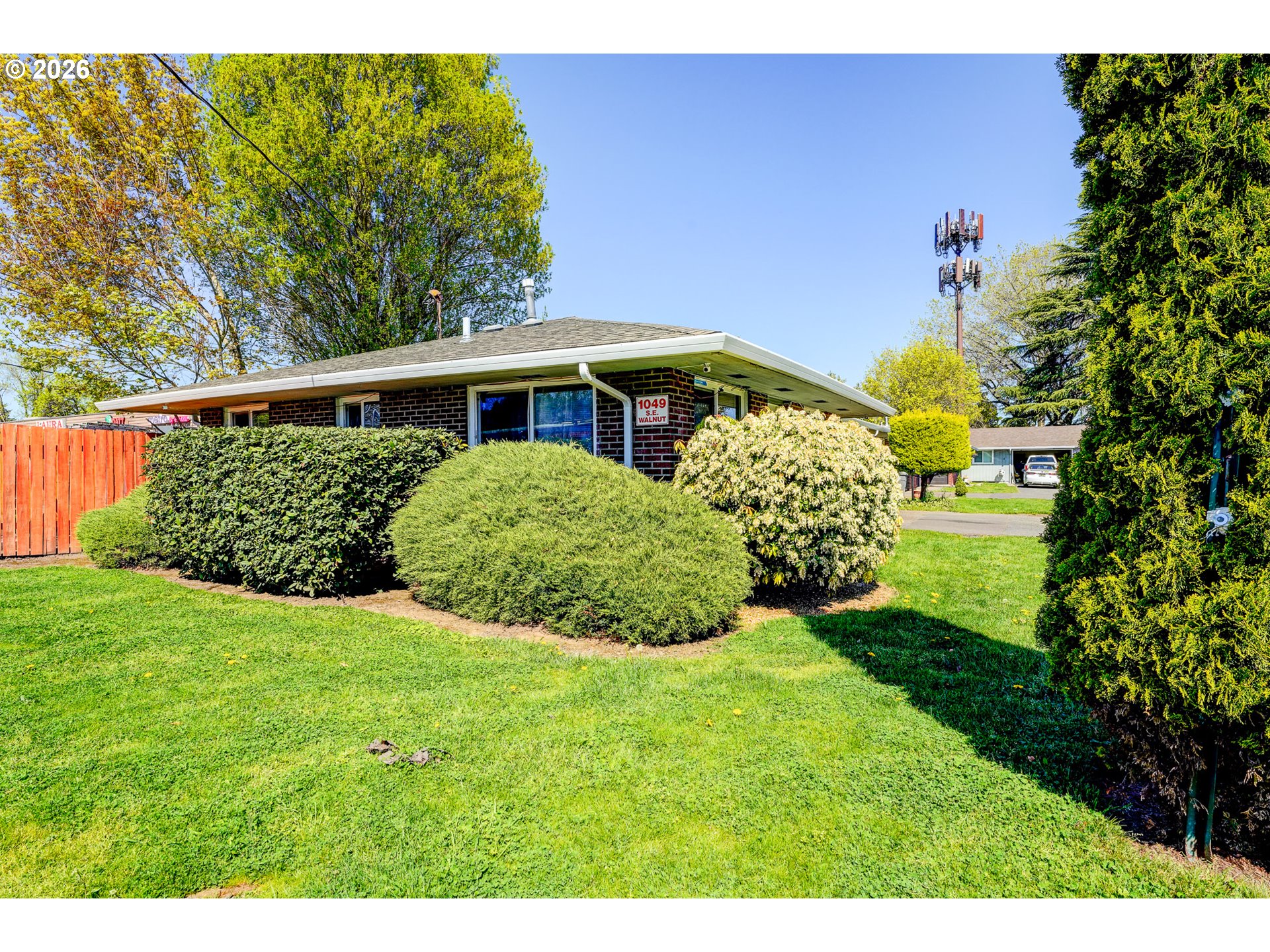main property photo 38