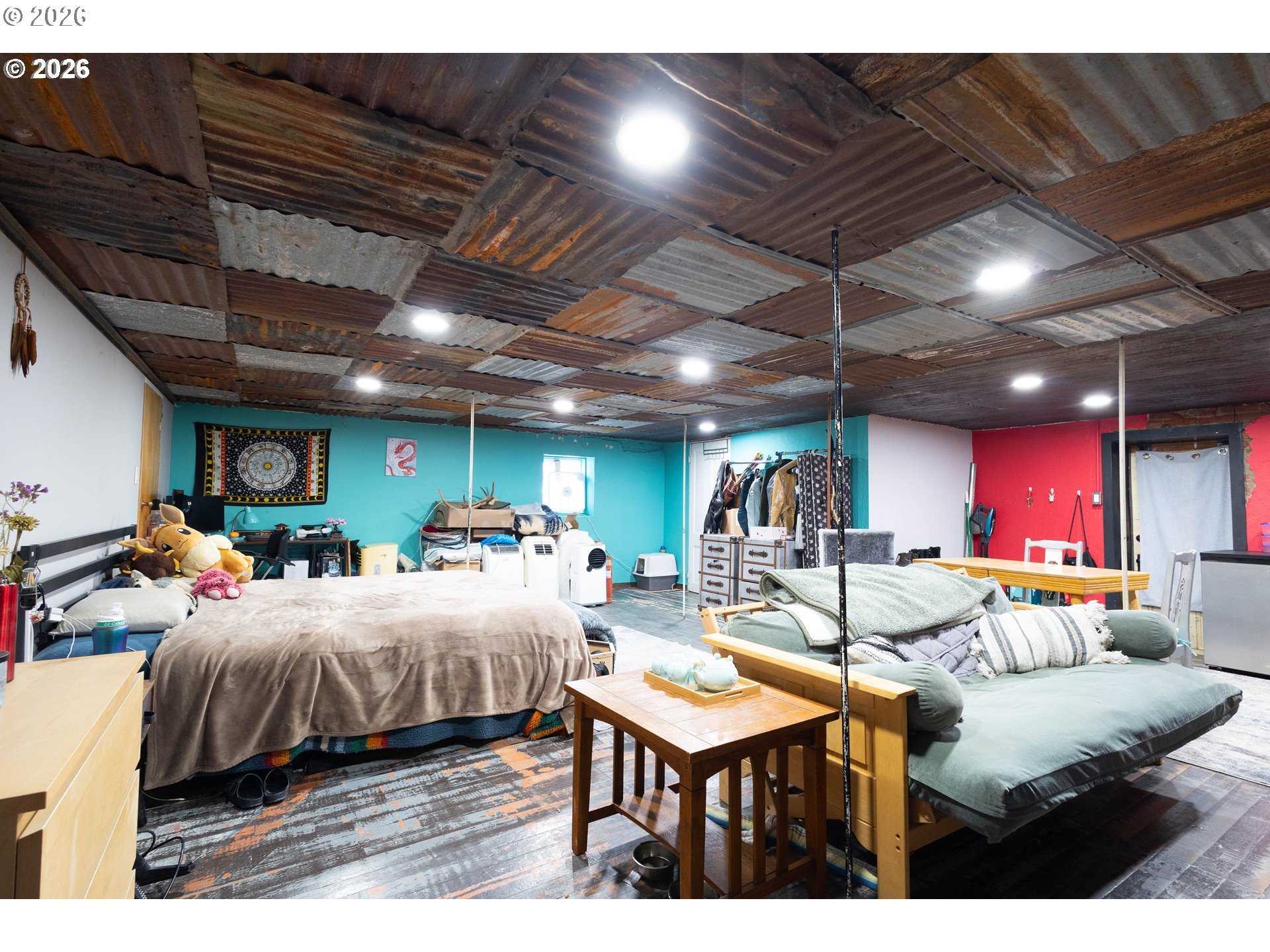 main property photo 17