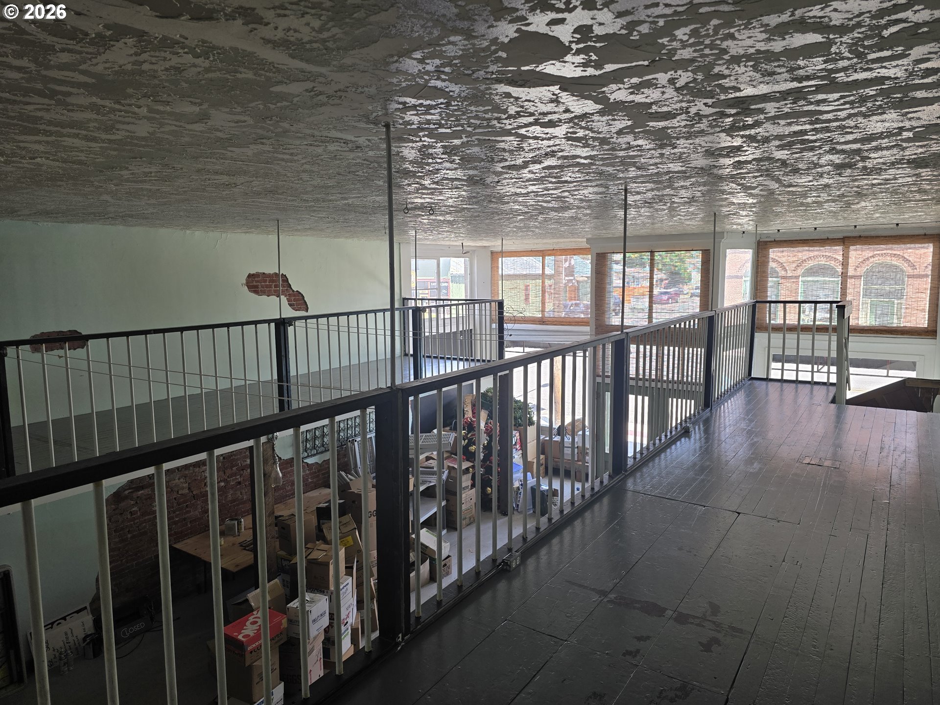 main property photo 27
